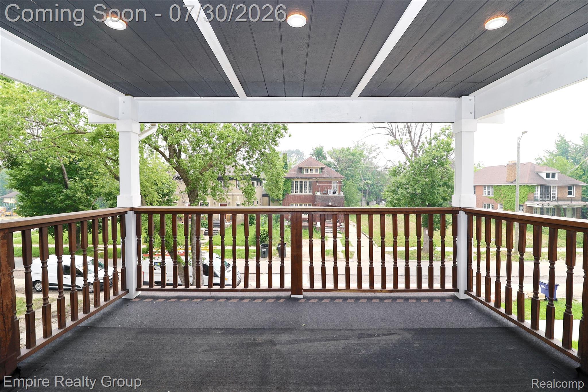 2418 Calvert Street Property Photo 33