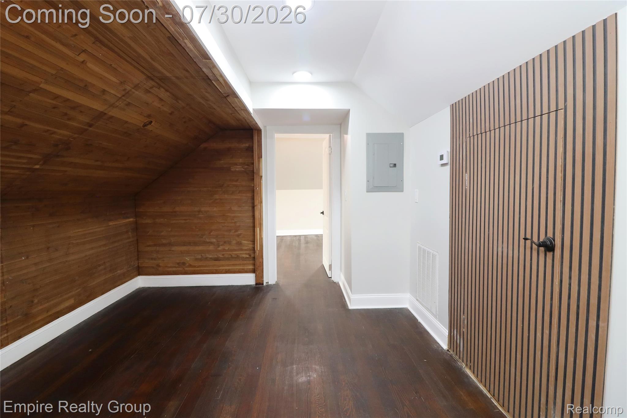 2418 Calvert Street Property Photo 40