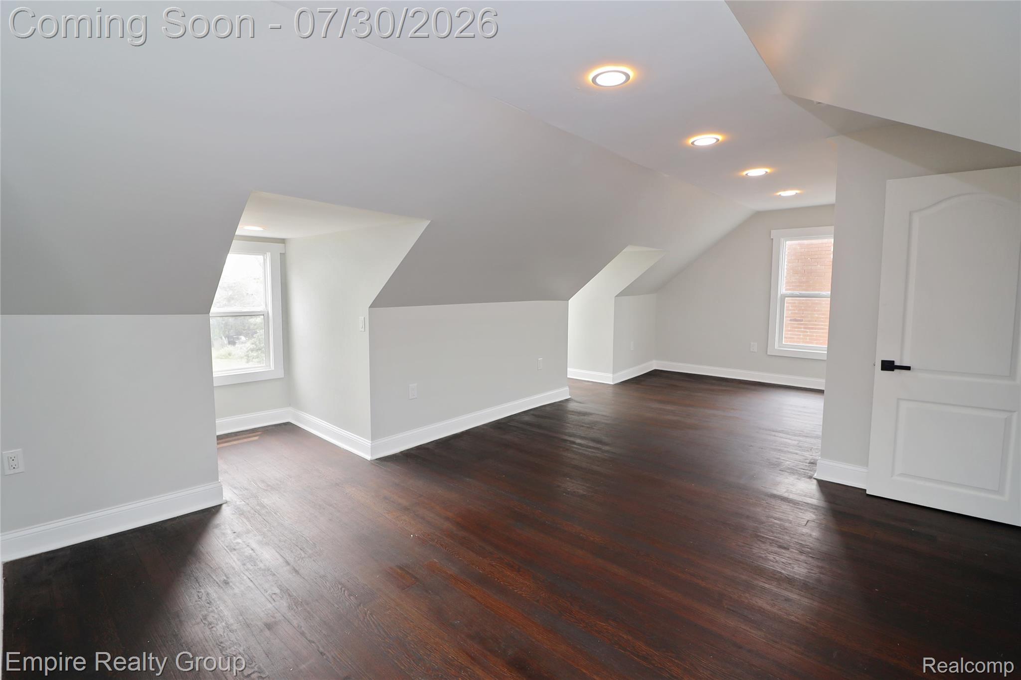 2418 Calvert Street Property Photo 41