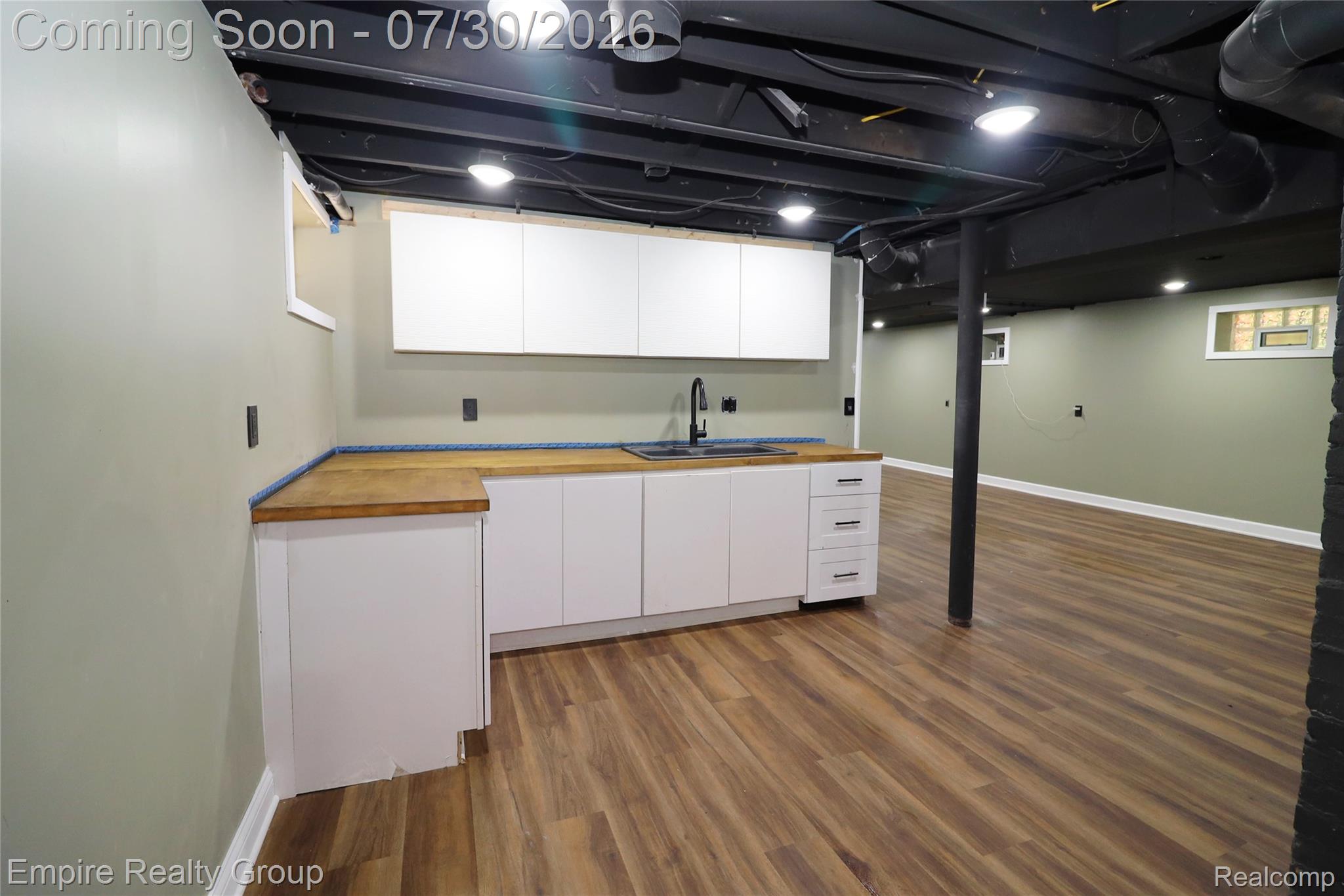 2418 Calvert Street Property Photo 45