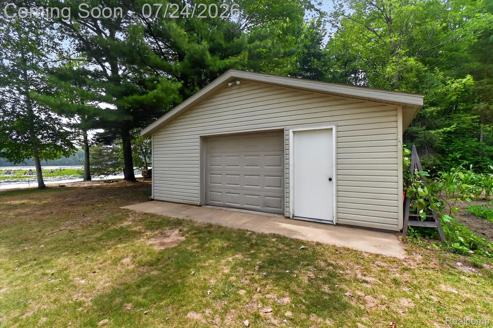 4915 Anglers Lane Property Photo 57