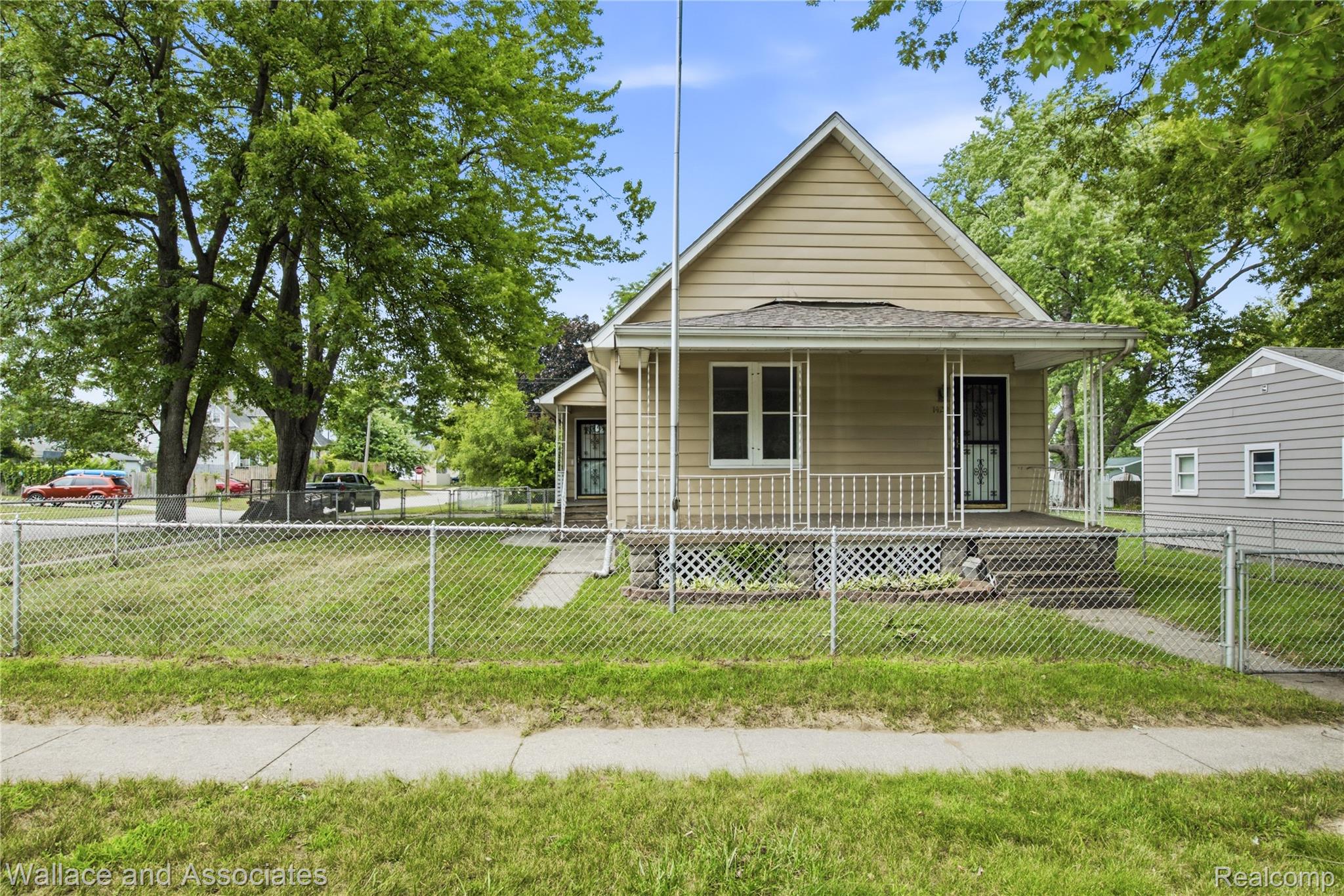 1429 Division Street