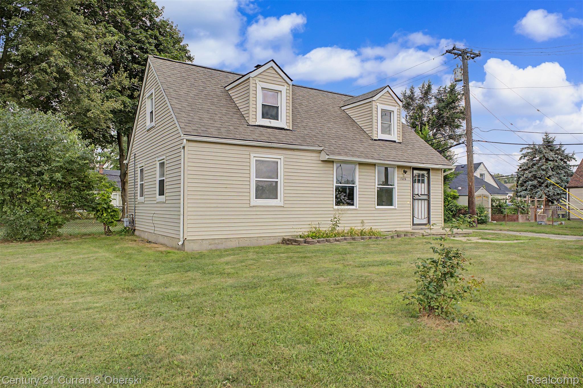 15026 Vivian Street Property Photo 1
