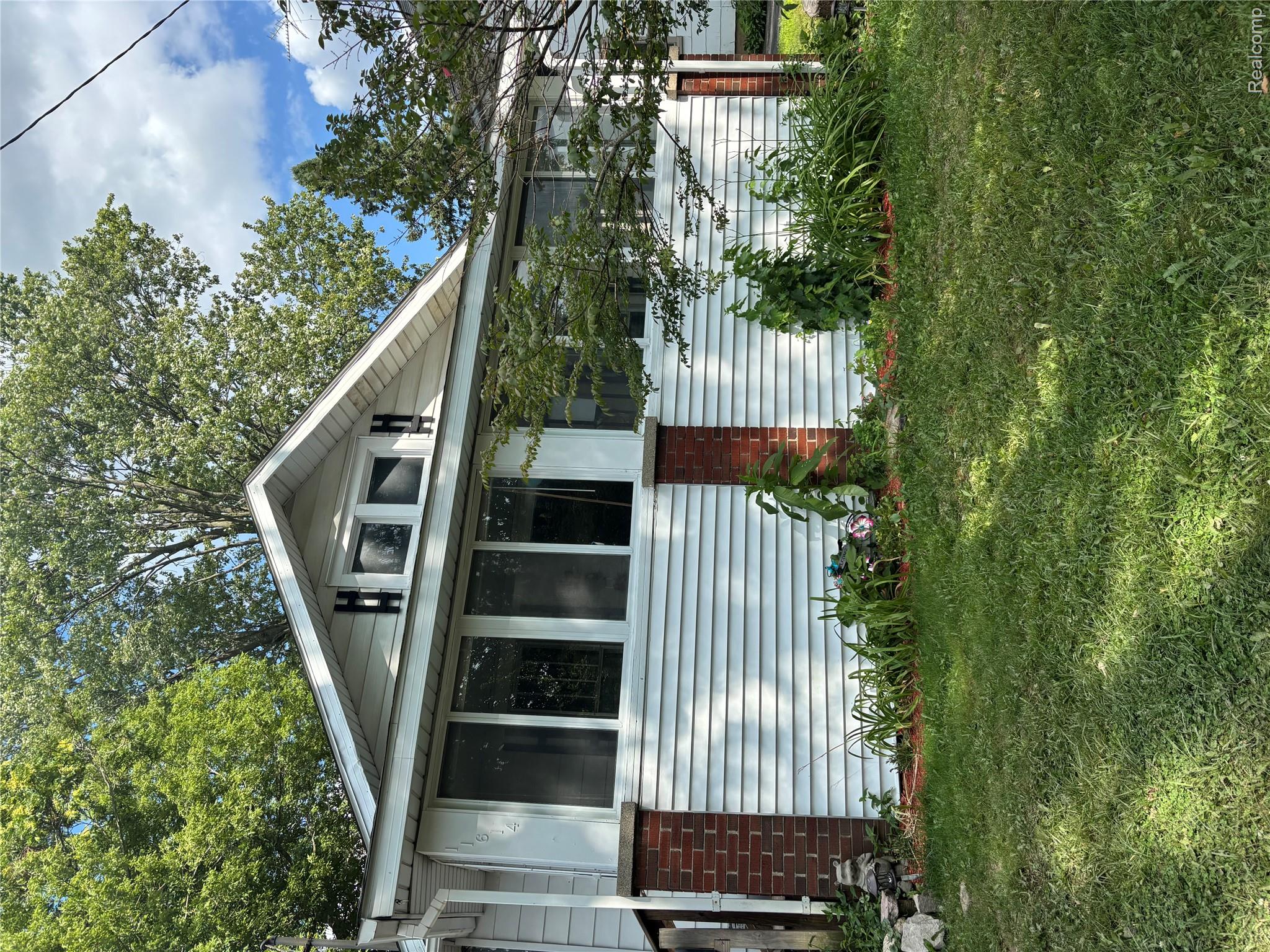 11614 Temperance Street Property Photo 1
