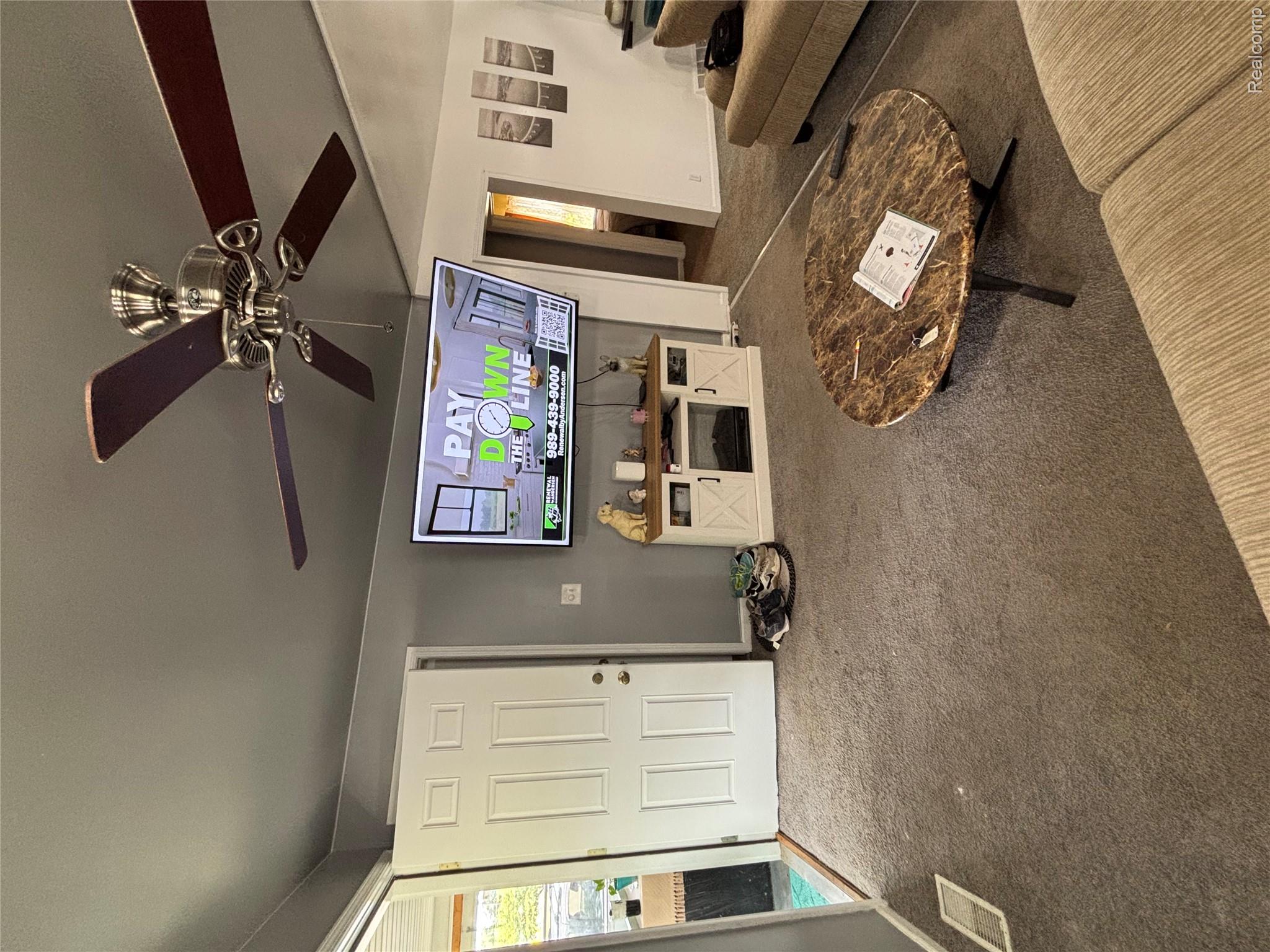 11614 Temperance Street Property Photo 6