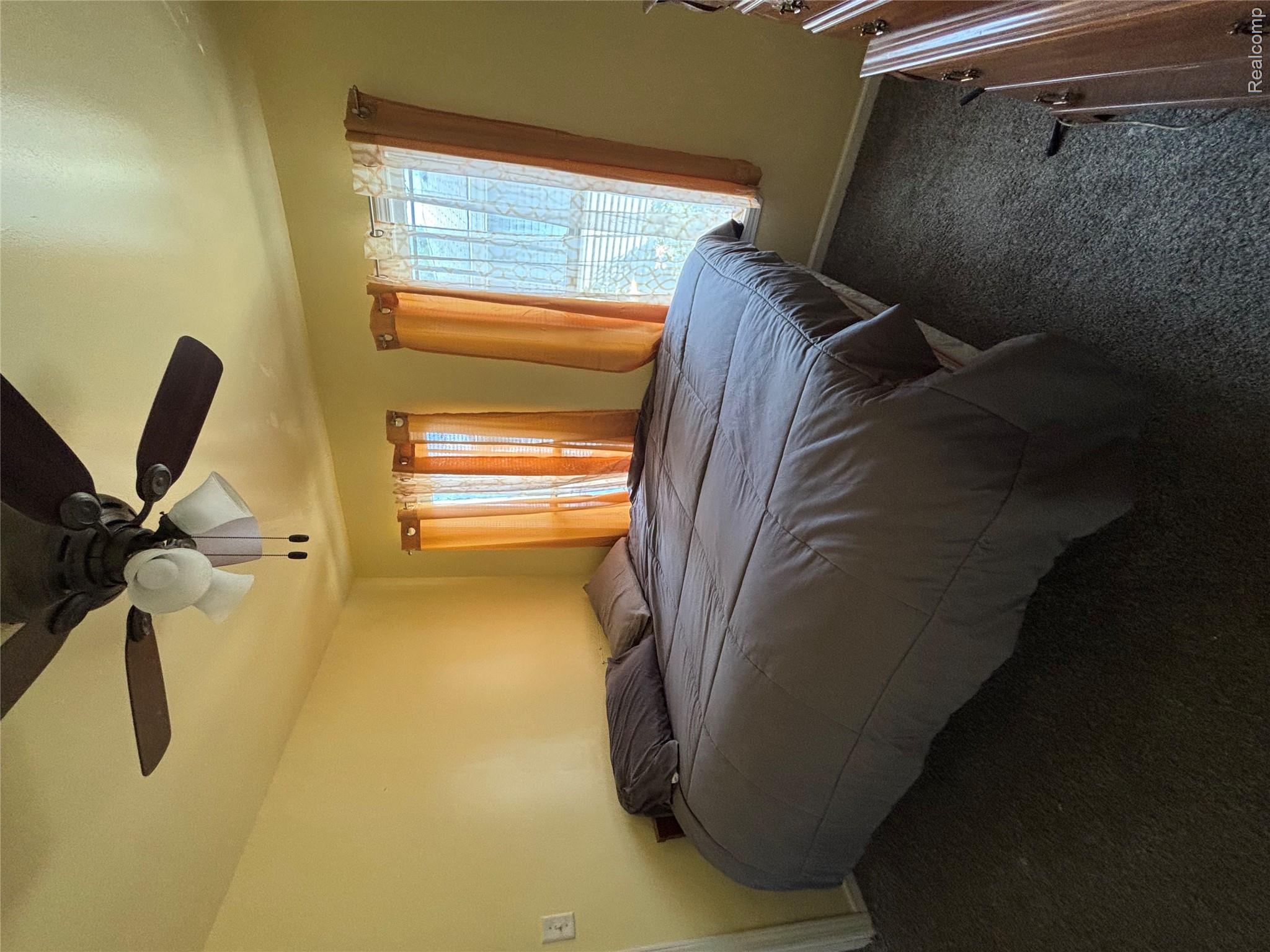 11614 Temperance Street Property Photo 21