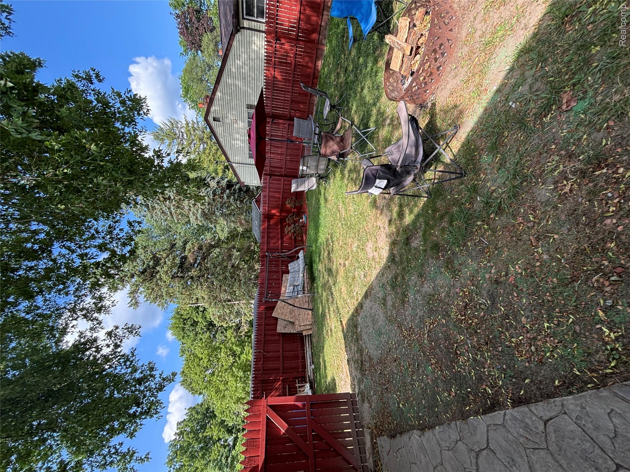 11614 Temperance Street Property Photo 30