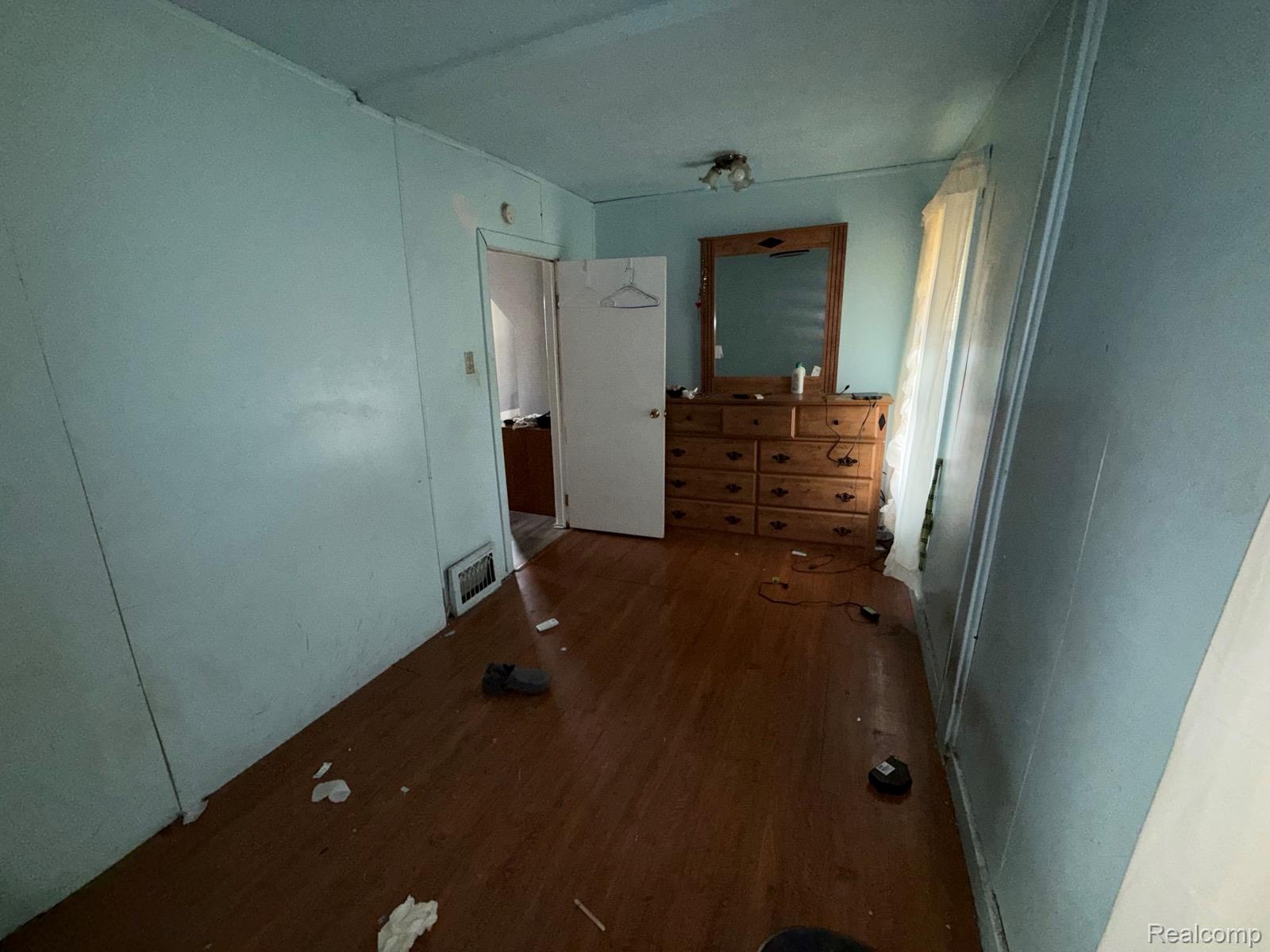 3935 15th Street Property Photo 4