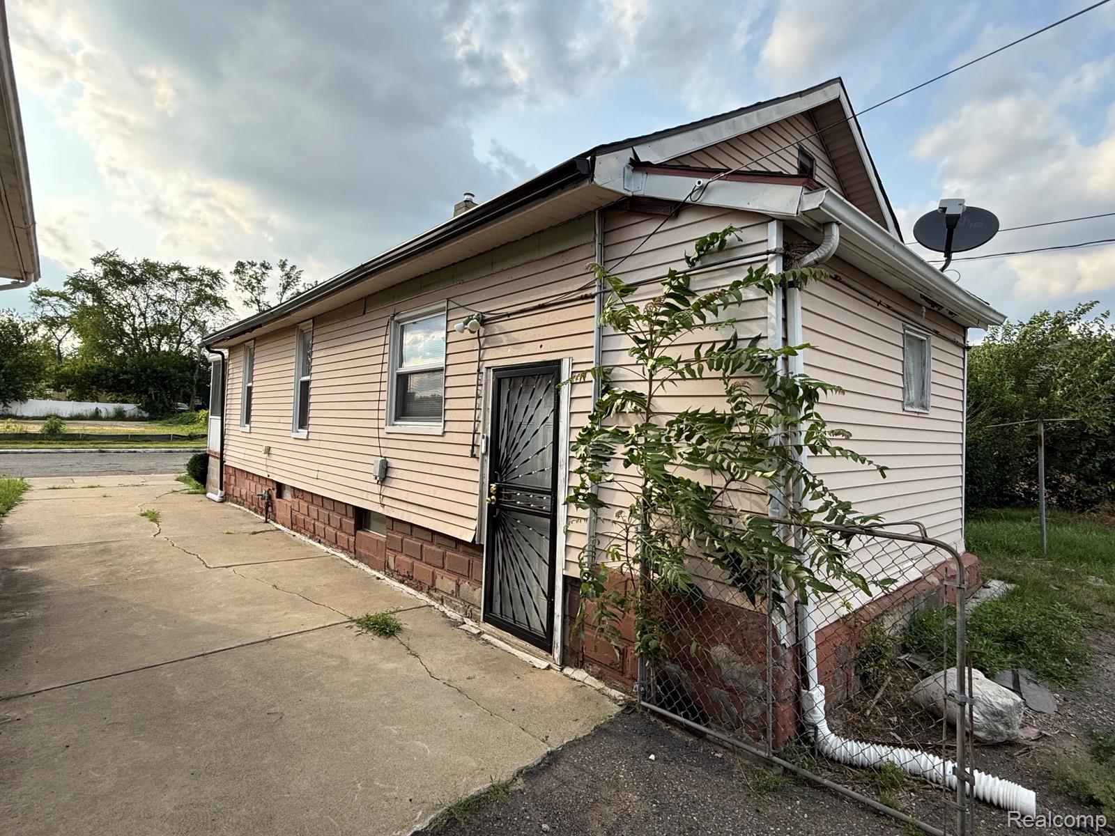 3935 15th Street Property Photo 10
