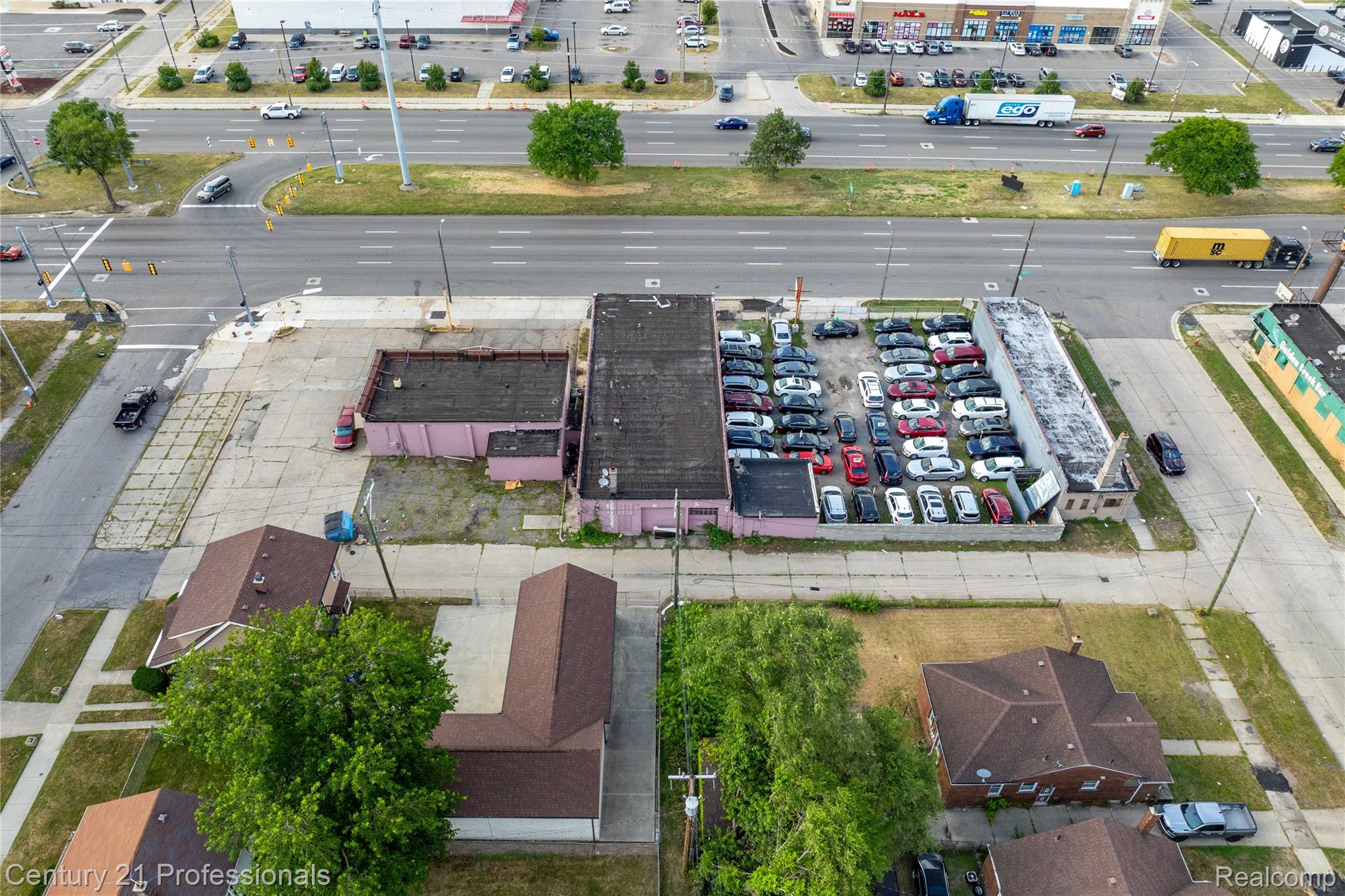 1790 E 8 Mile Road Property Photo 14