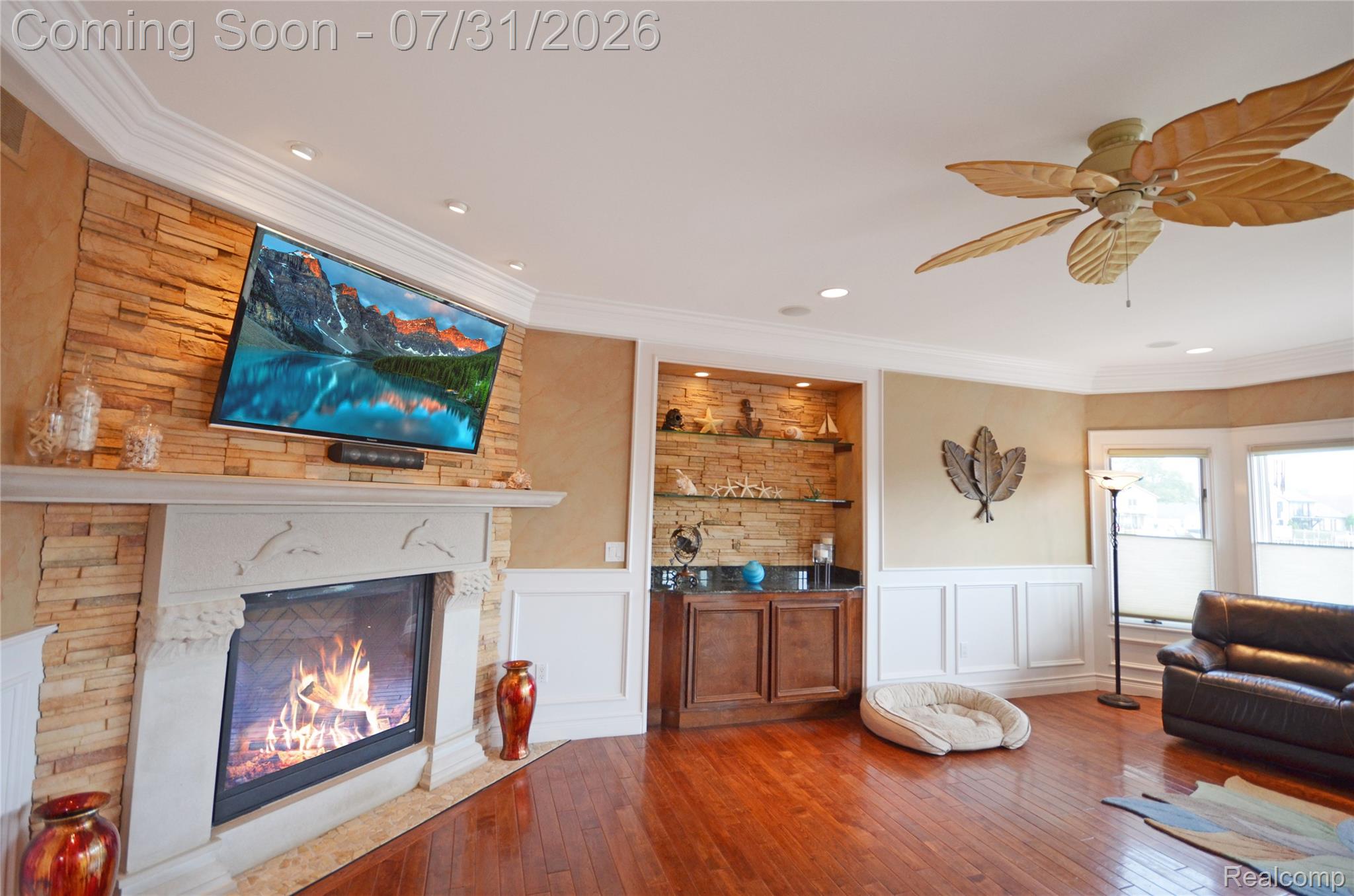 38048 Huron Pointe Drive Property Photo 5