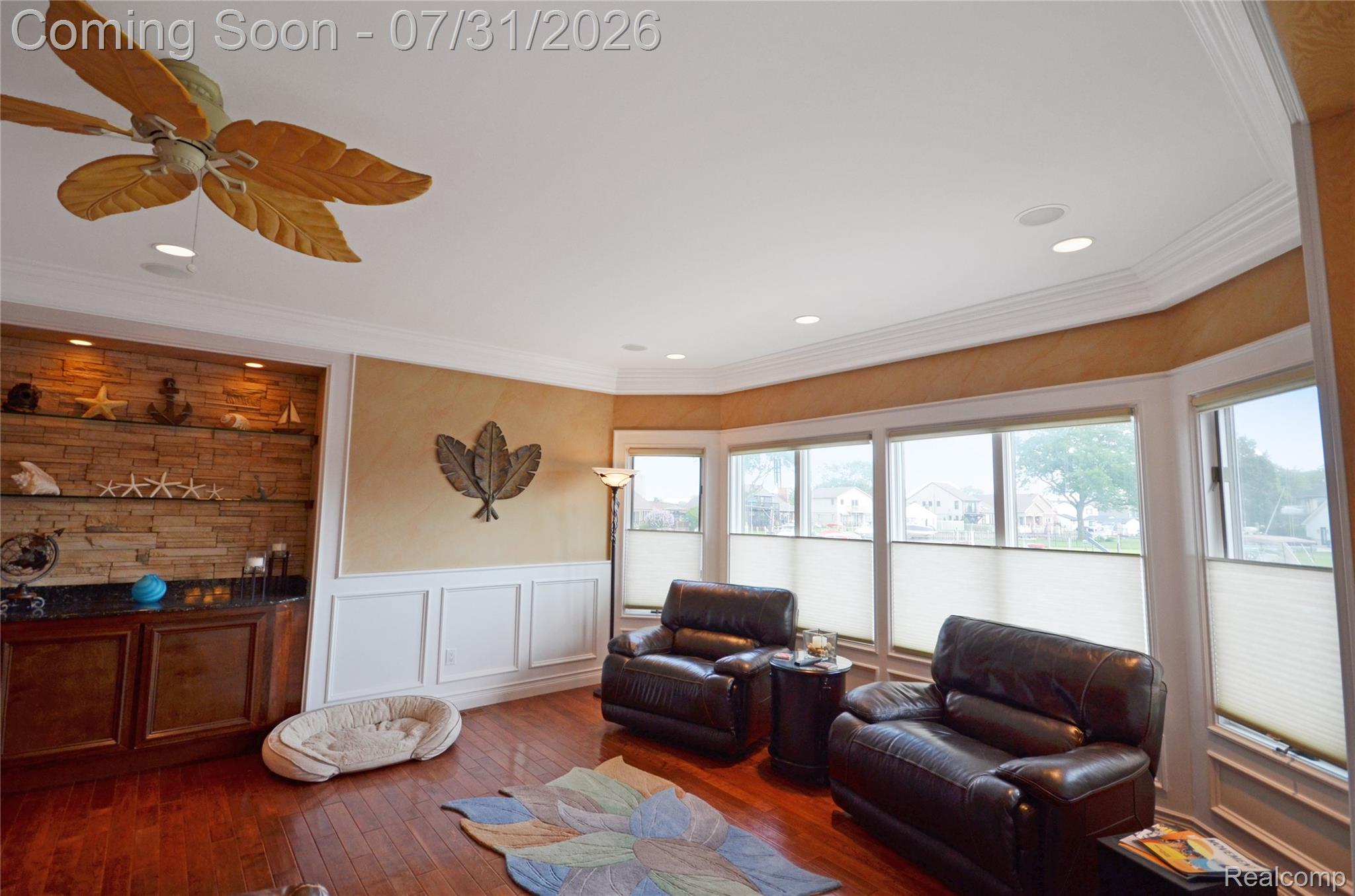 38048 Huron Pointe Drive Property Photo 7