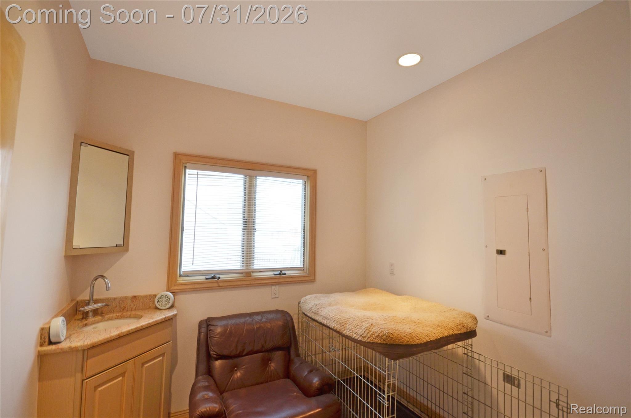 38048 Huron Pointe Drive Property Photo 19