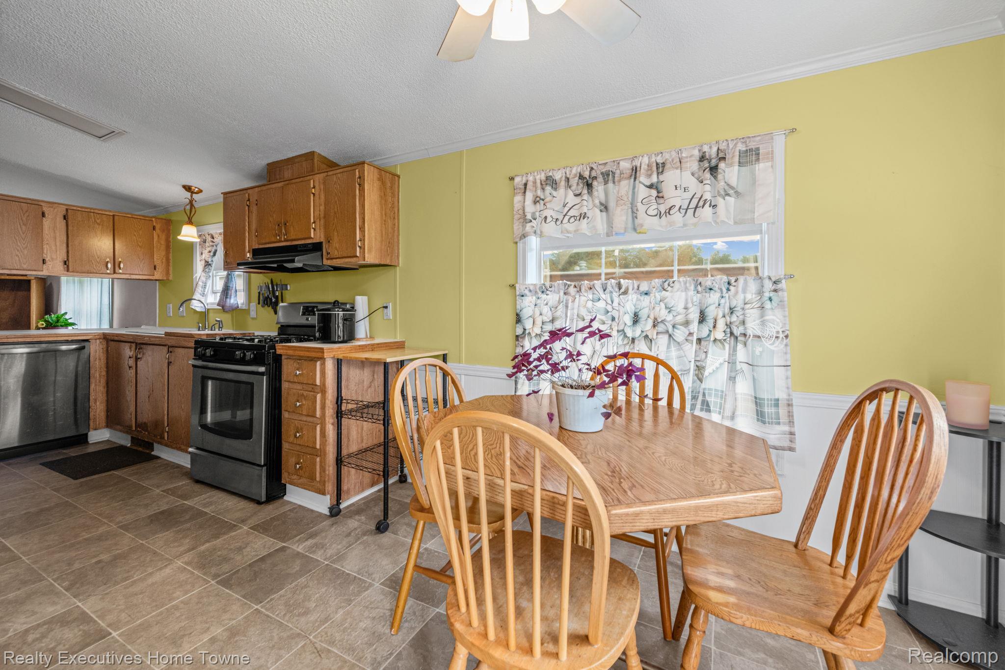 5317 Bart Property Photo 8