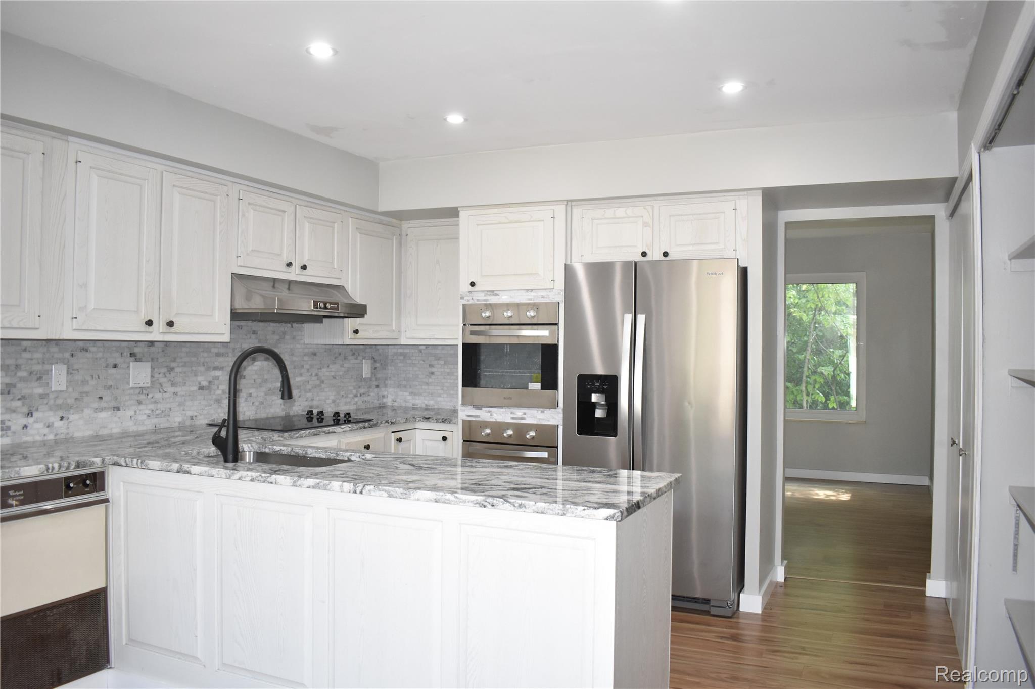 2073 Bordeaux Street Property Photo 1