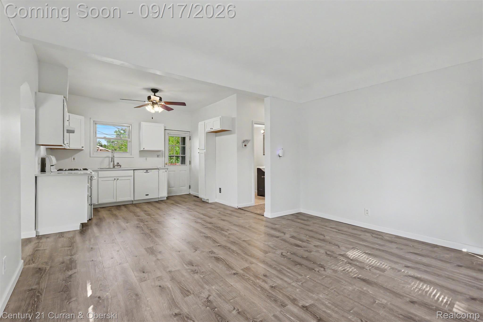 18439 Norborne Property Photo 5