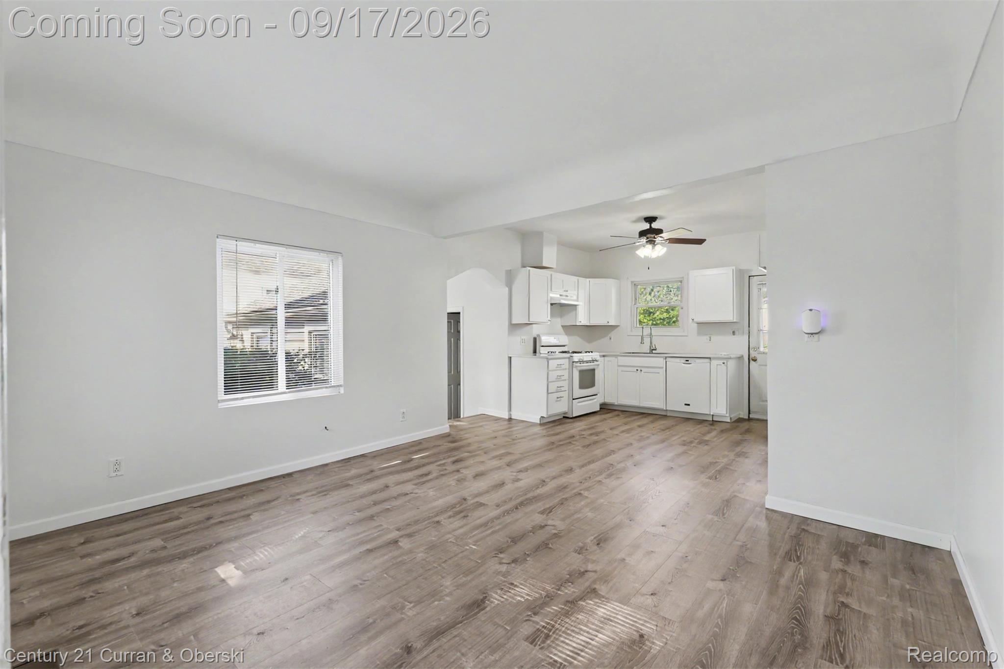 18439 Norborne Property Photo 6