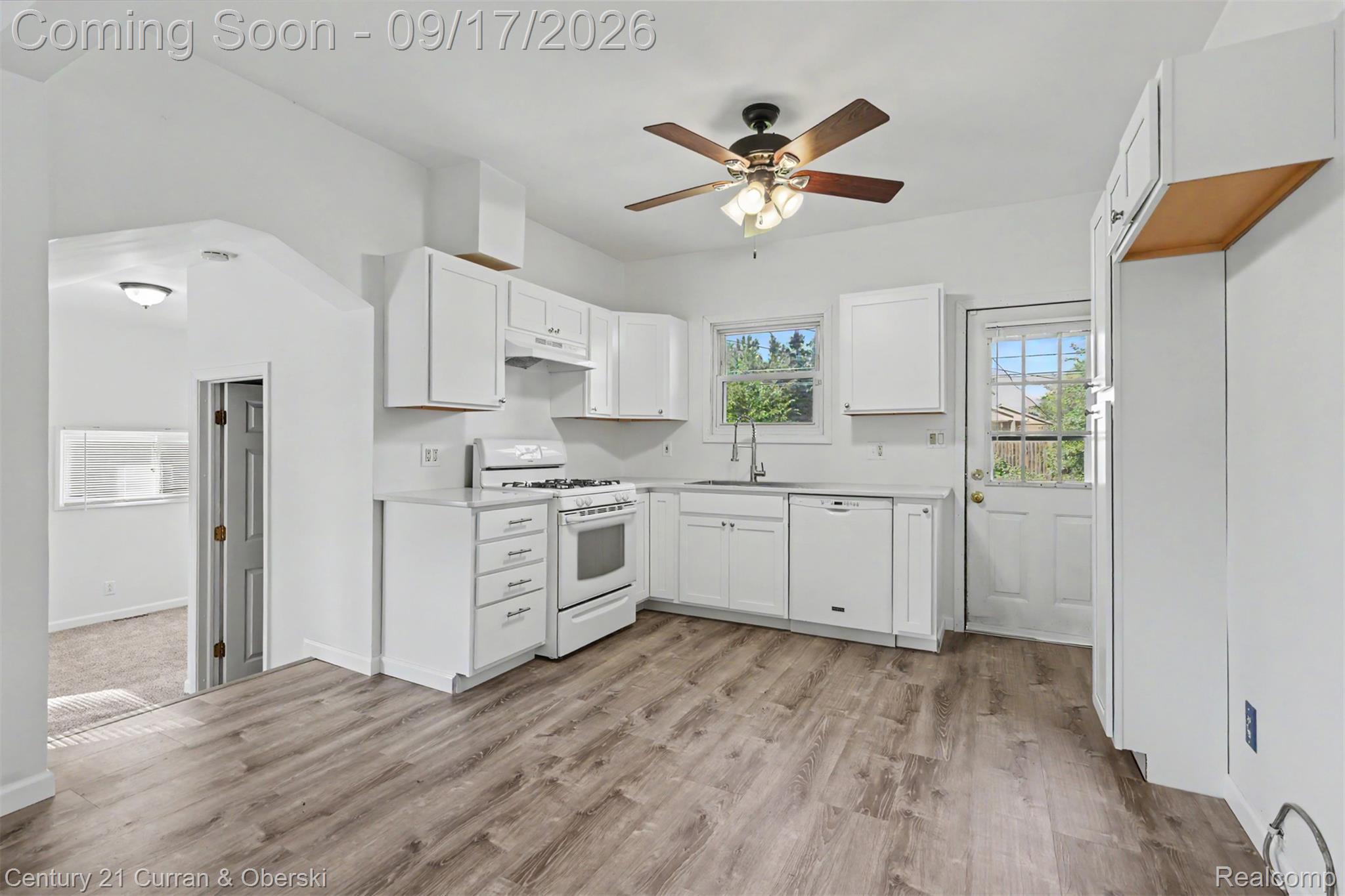 18439 Norborne Property Photo 9