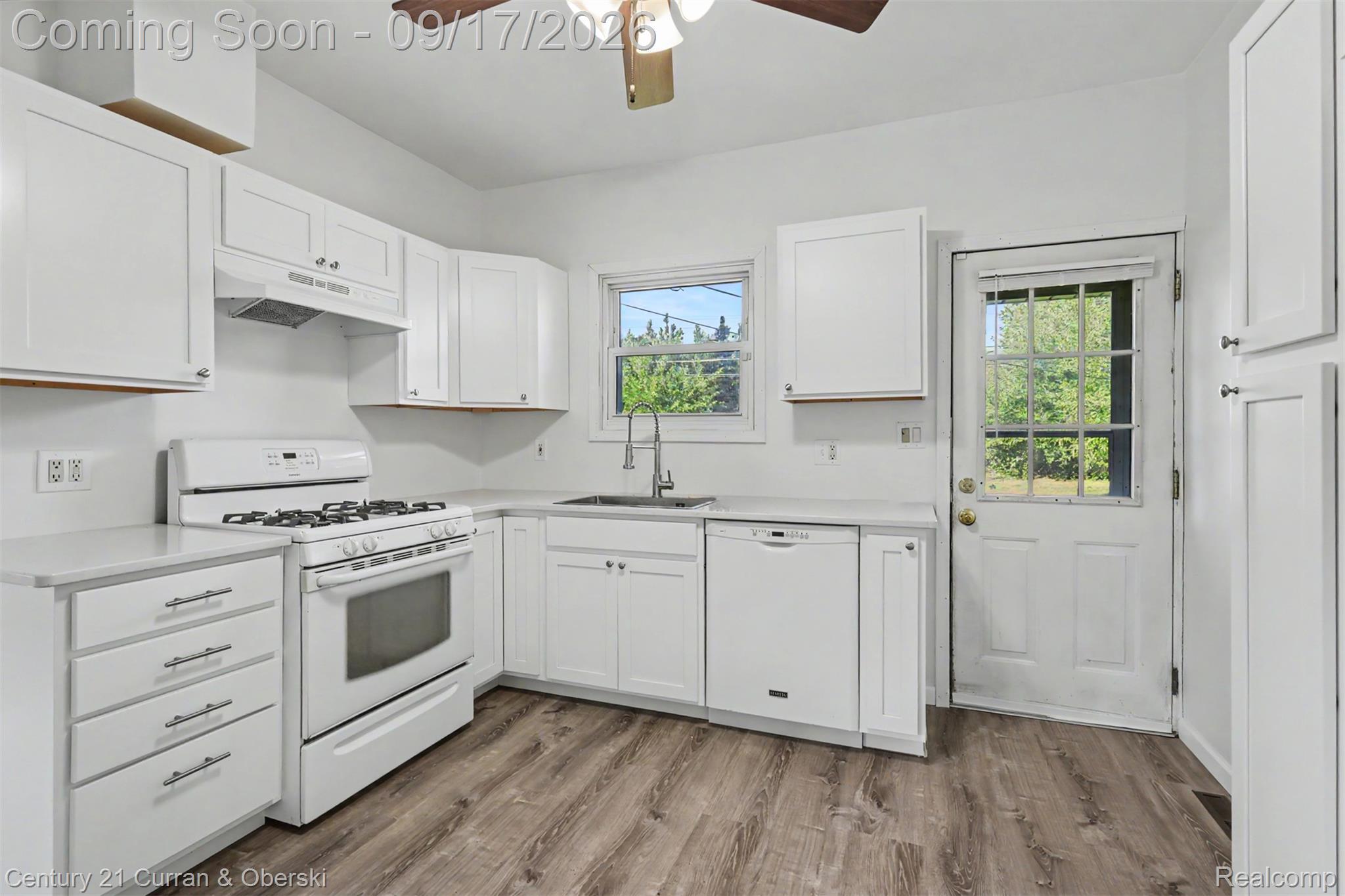18439 Norborne Property Photo 10