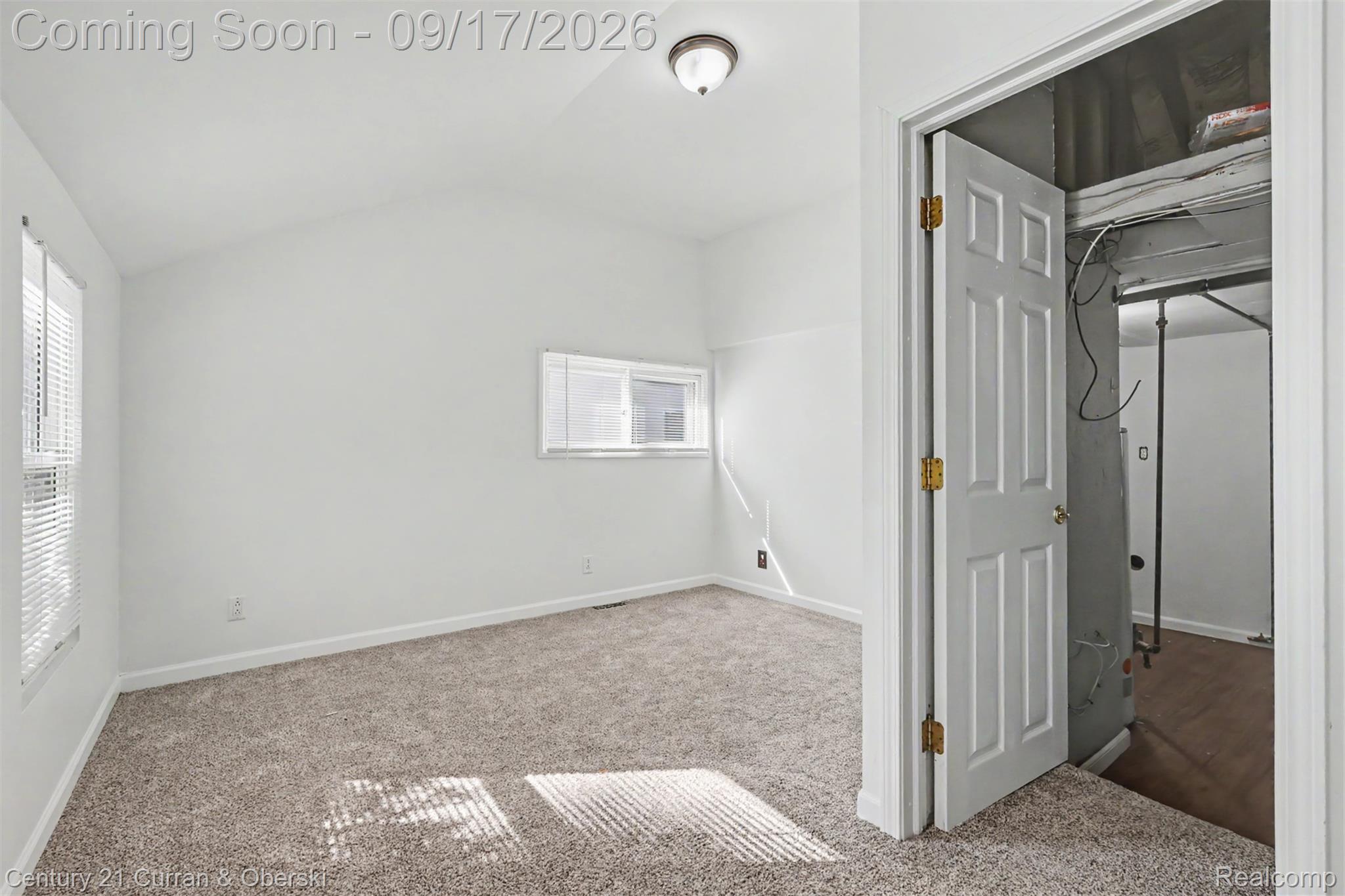 18439 Norborne Property Photo 14