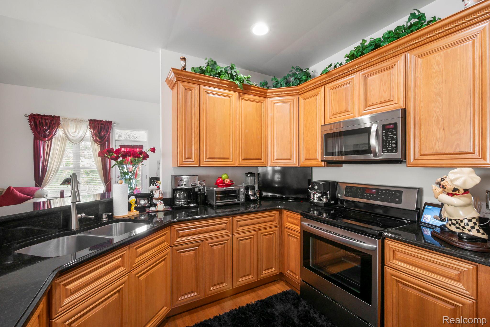 7180 Chandler Drive Property Photo 11