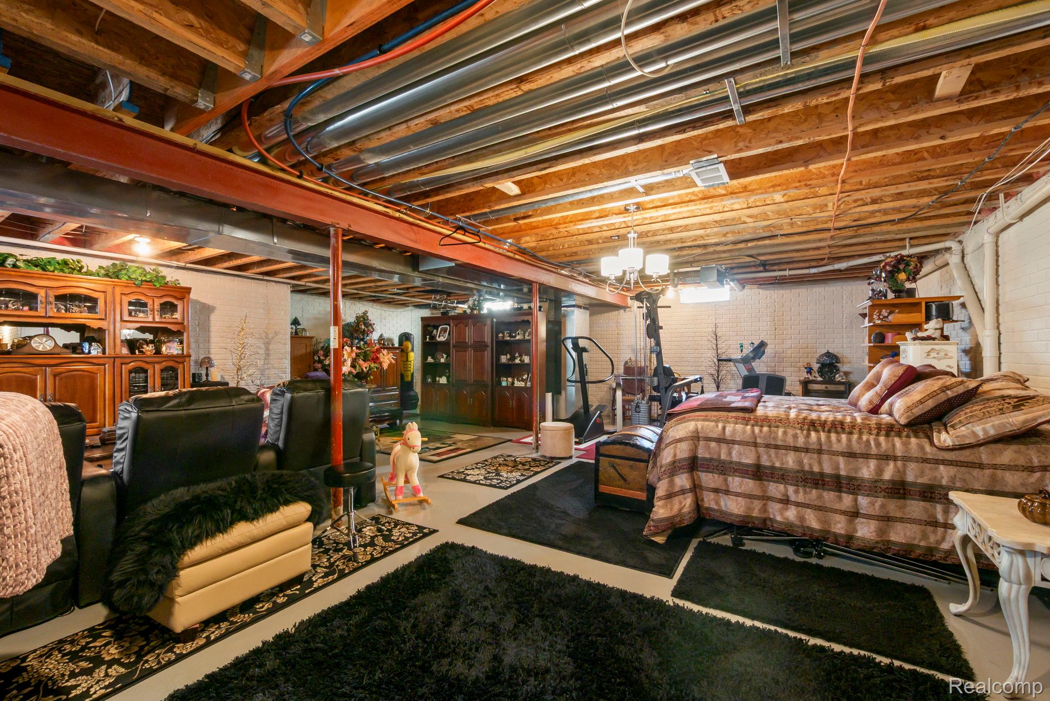 7180 Chandler Drive Property Photo 32