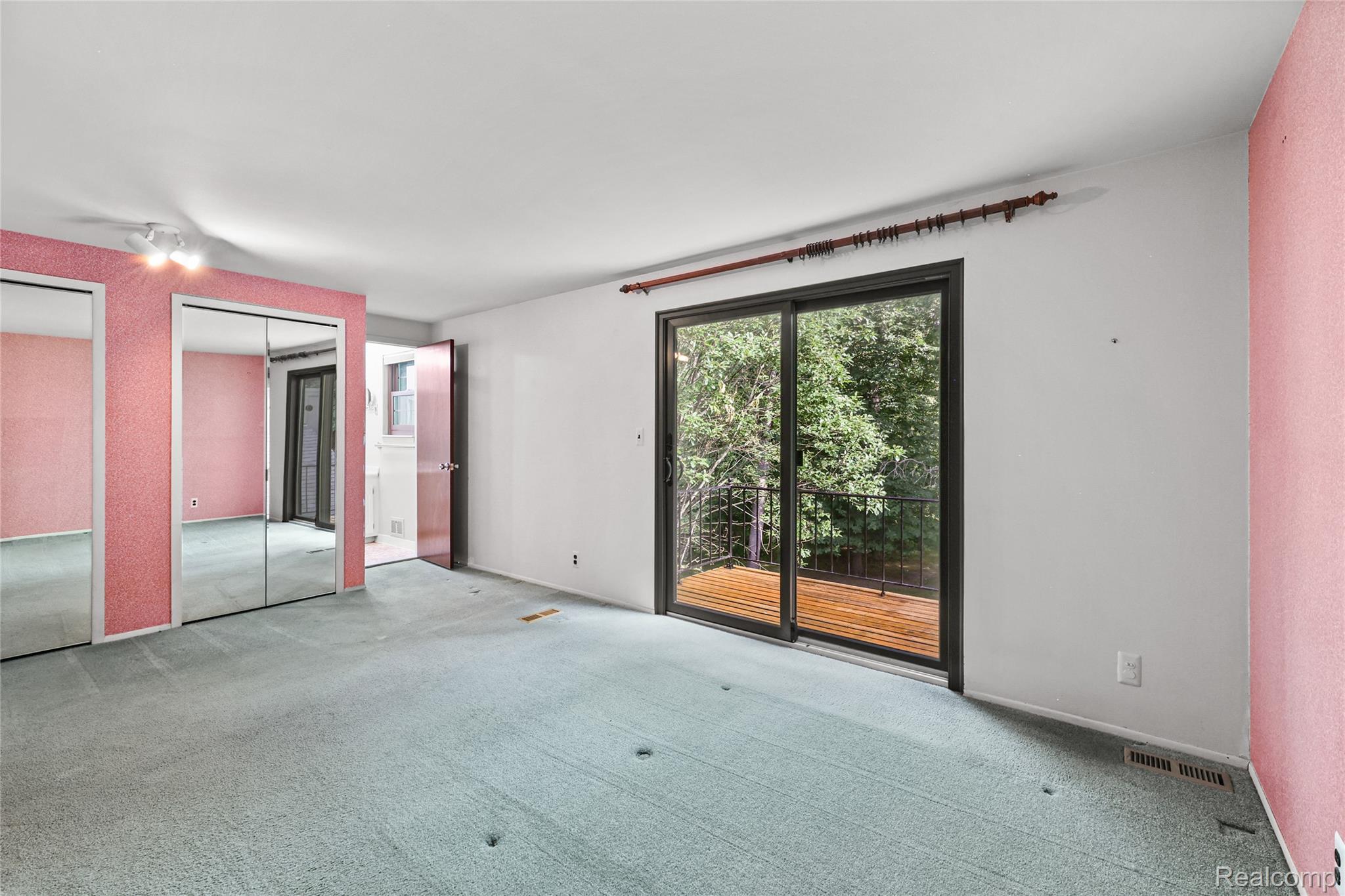 1805 Van Hill Court Property Photo 19