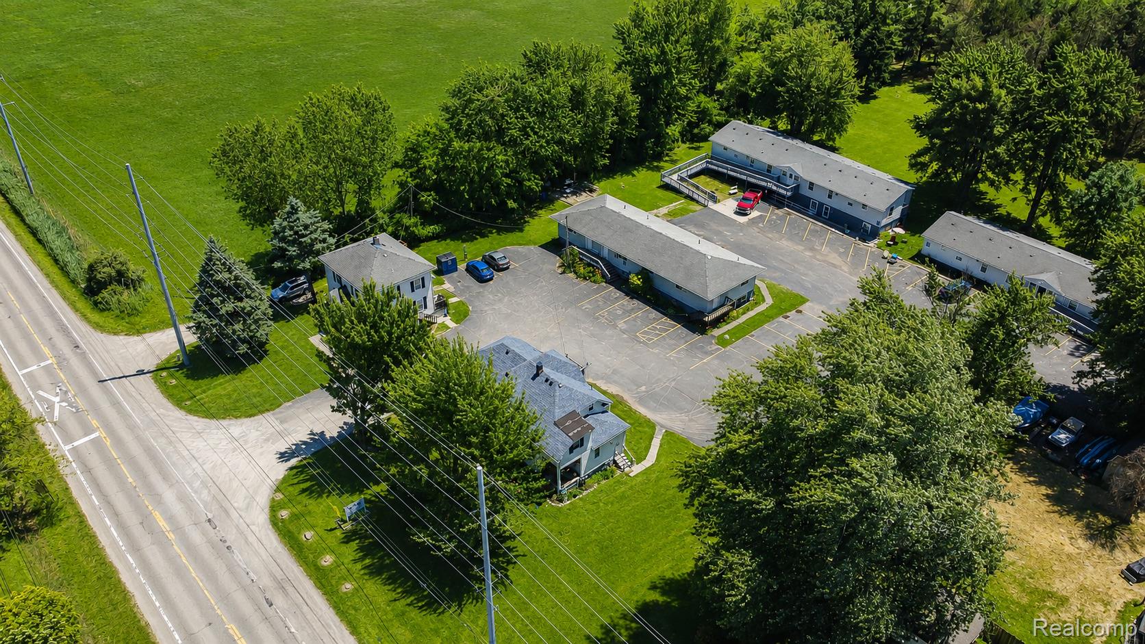 36984 Division Rd Property Photo 1