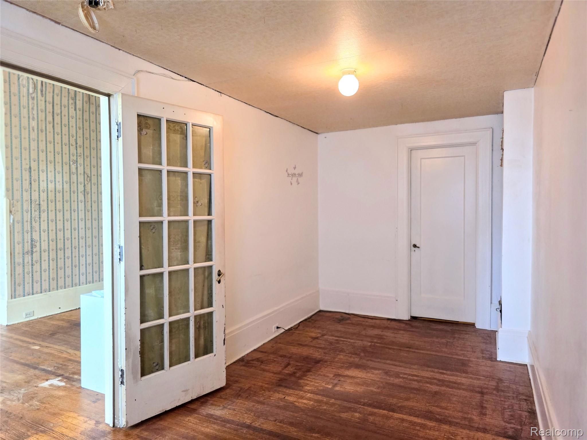 6029 Fulton Street Property Photo 15