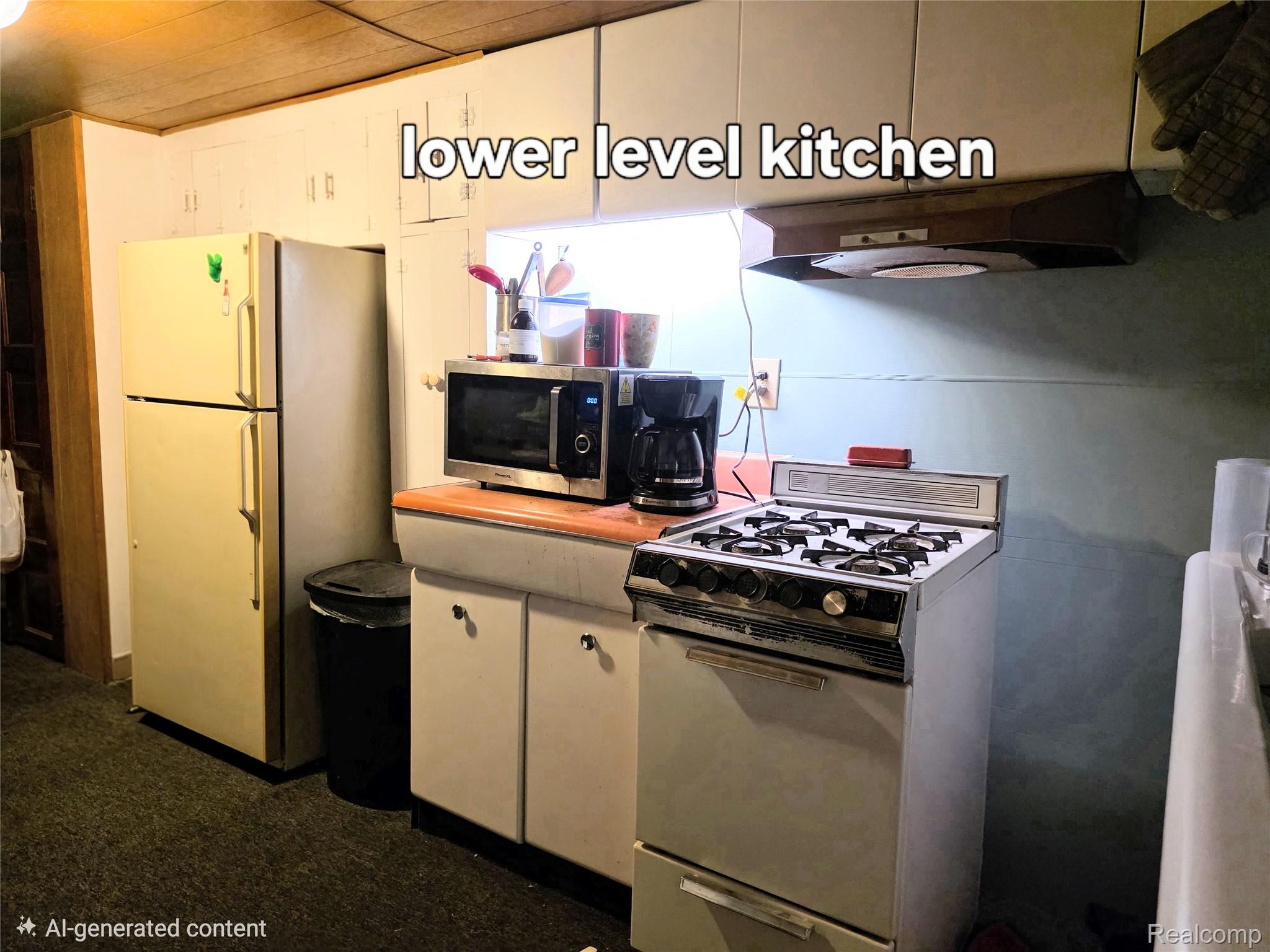 6029 Fulton Street Property Photo 36