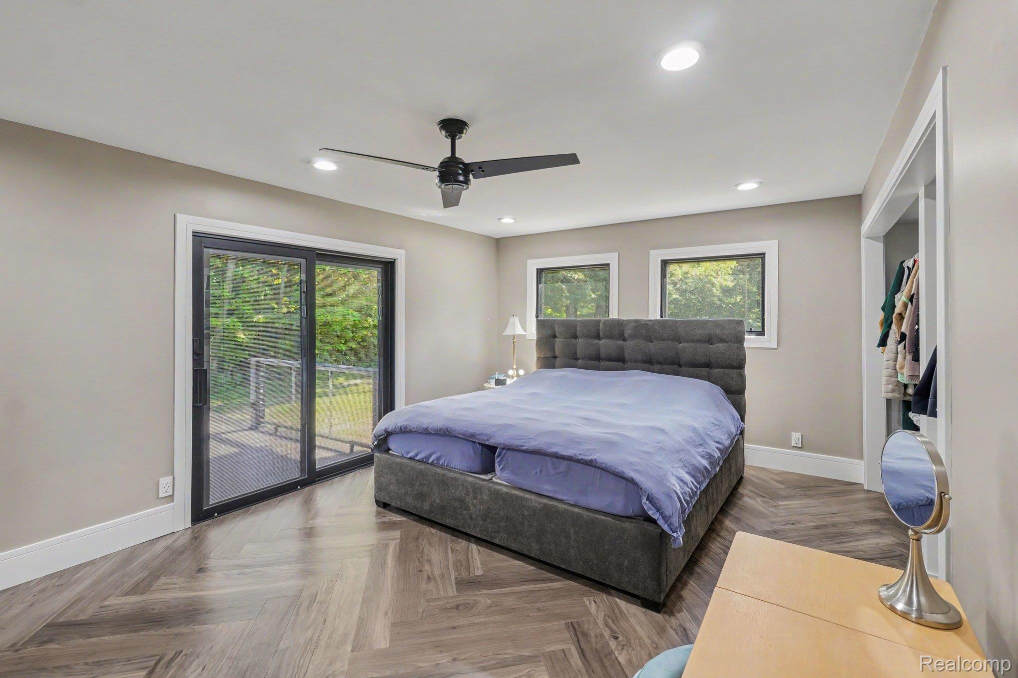 3900 Waterland Drive Property Photo 10