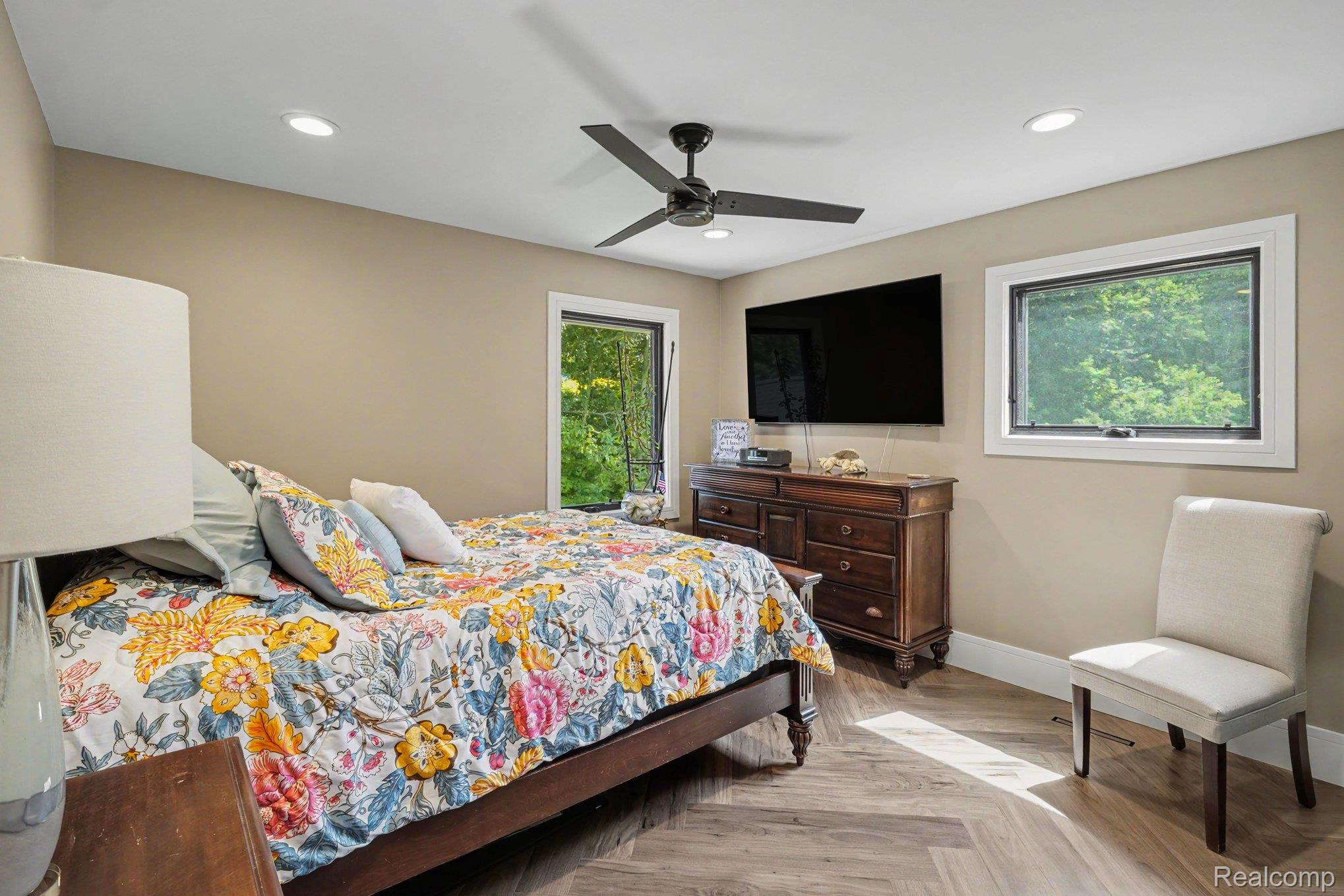 3900 Waterland Drive Property Photo 16