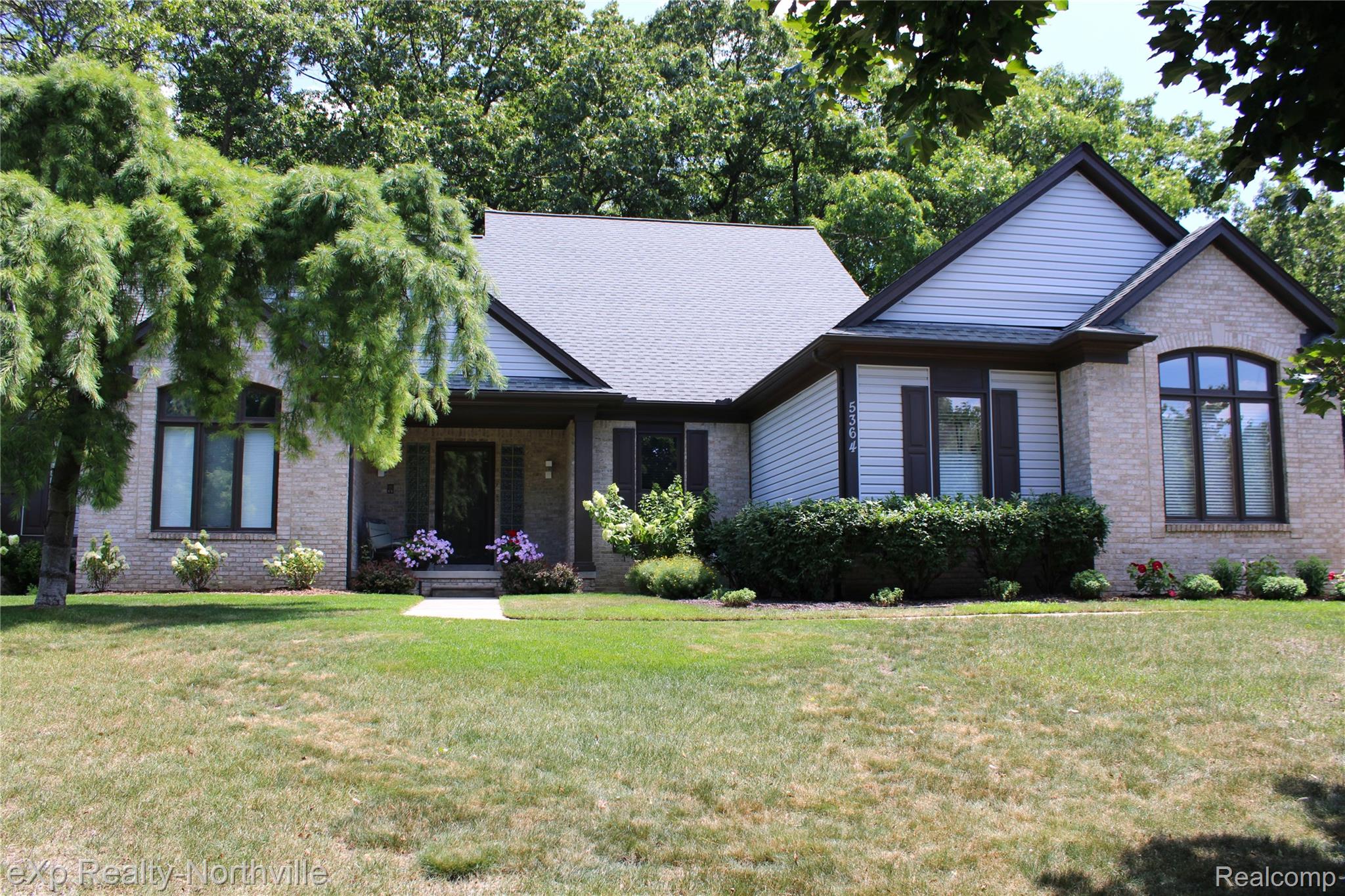 5364 Bridge Trail Property Photo 1