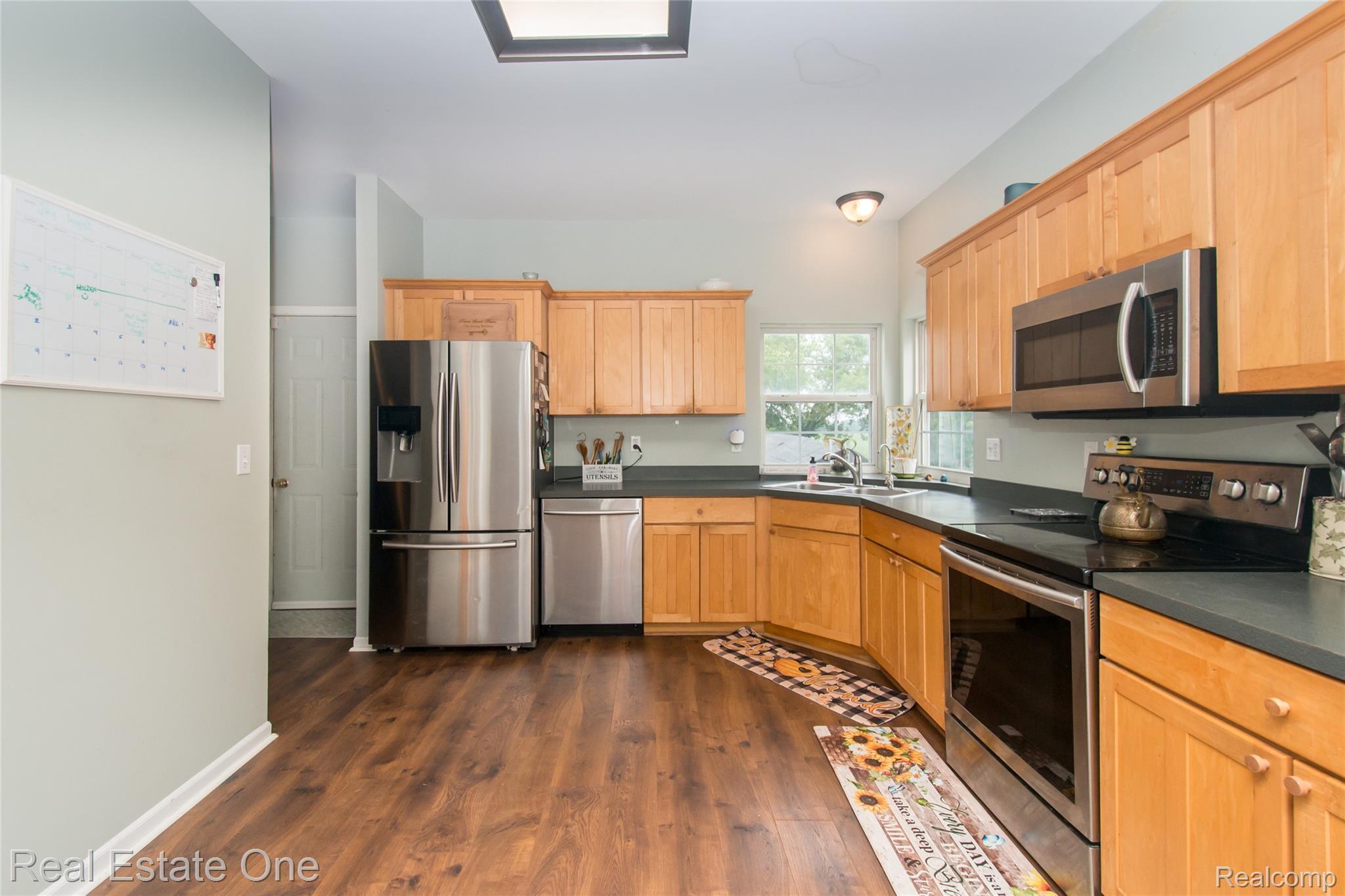 145 S Stockbridge Road Property Photo 4
