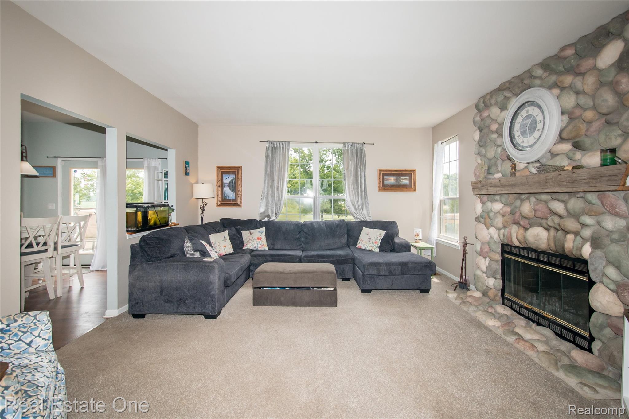 145 S Stockbridge Road Property Photo 8