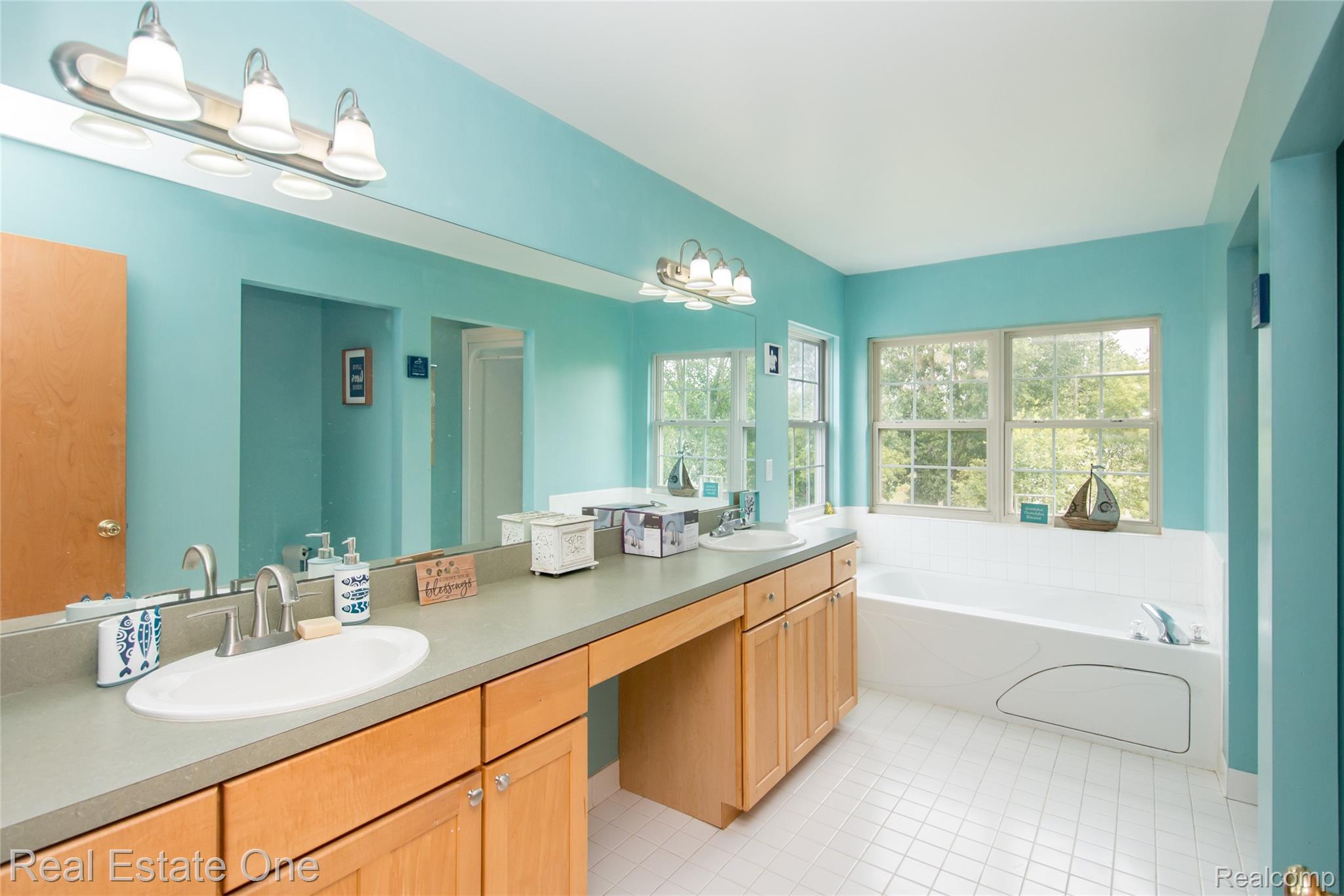 145 S Stockbridge Road Property Photo 20