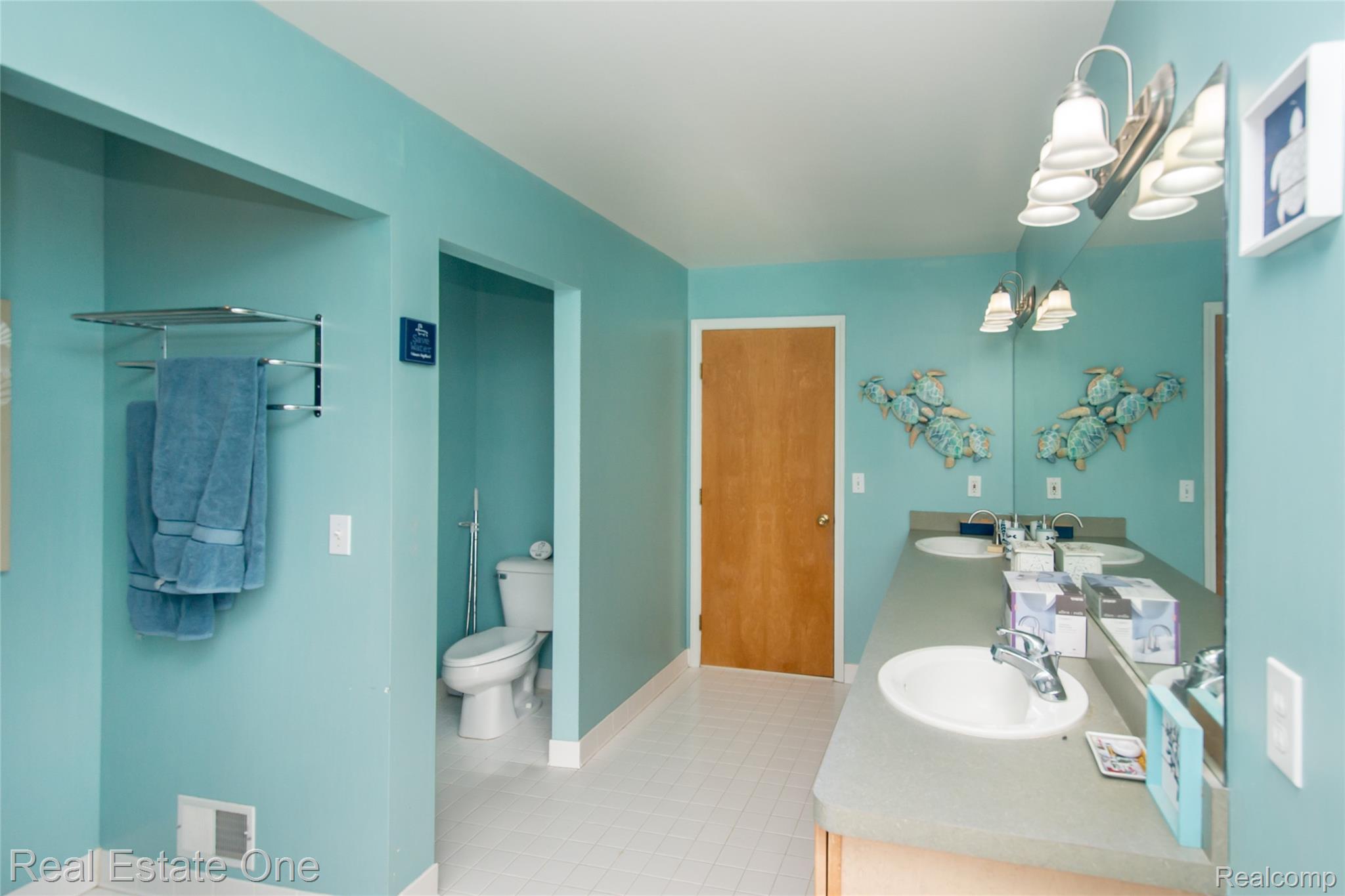 145 S Stockbridge Road Property Photo 22