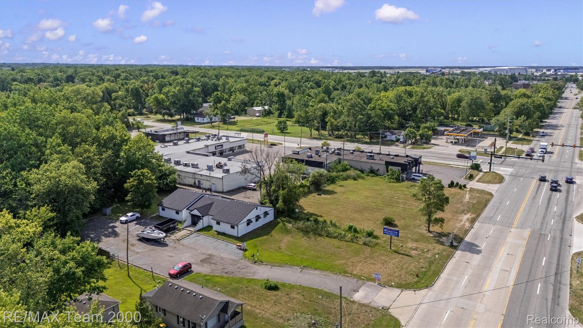 6971 Merriman Road Property Photo 7