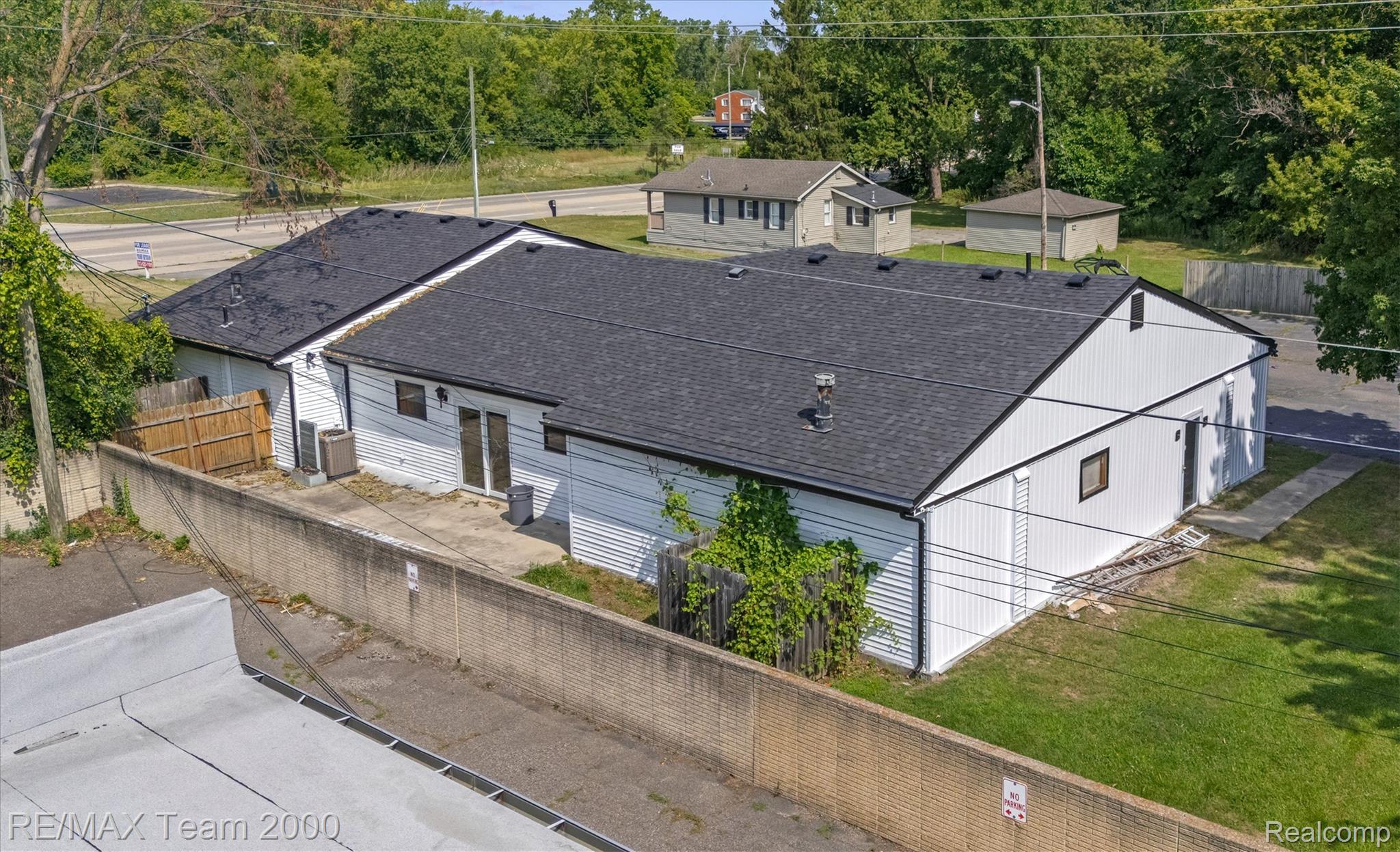 6971 Merriman Road Property Photo 14