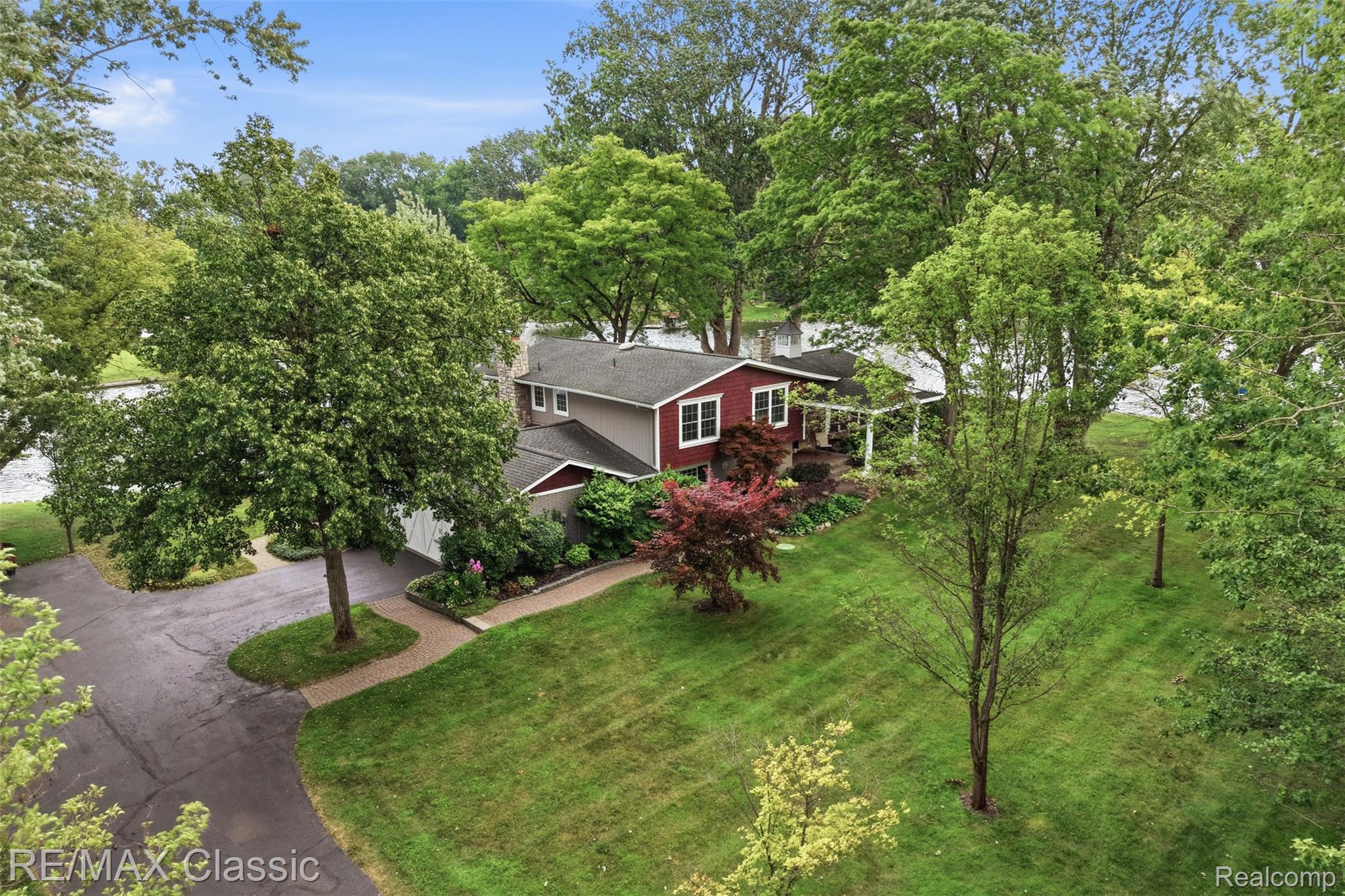 3500 Raftwood Drive Property Photo 1