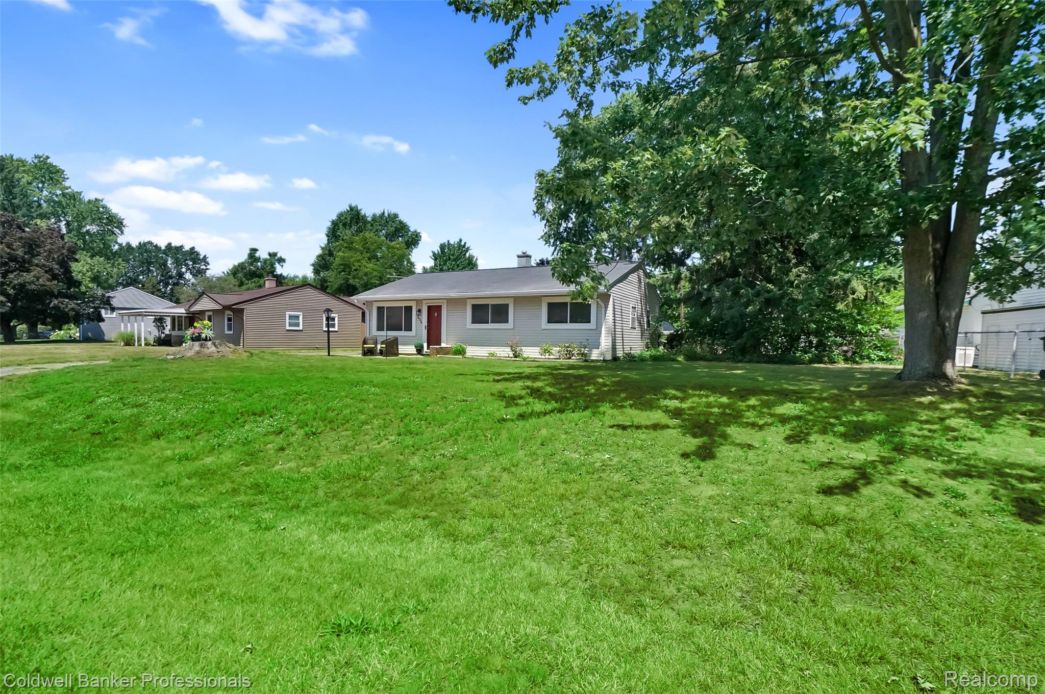 2436 Toby Road Property Photo 29