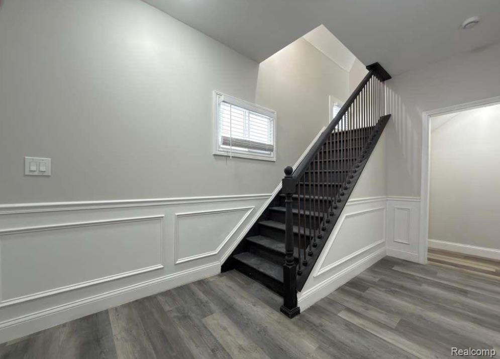 6022 Hazlett Street Property Photo 3