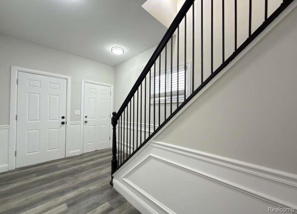 6022 Hazlett Street Property Photo 4