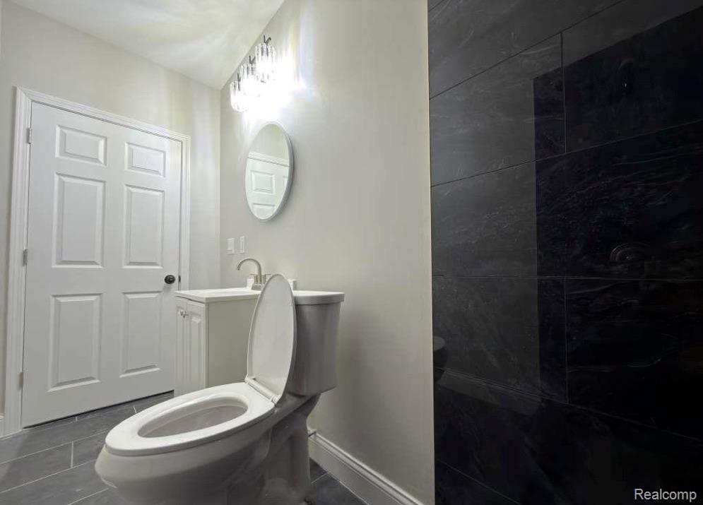 6022 Hazlett Street Property Photo 13