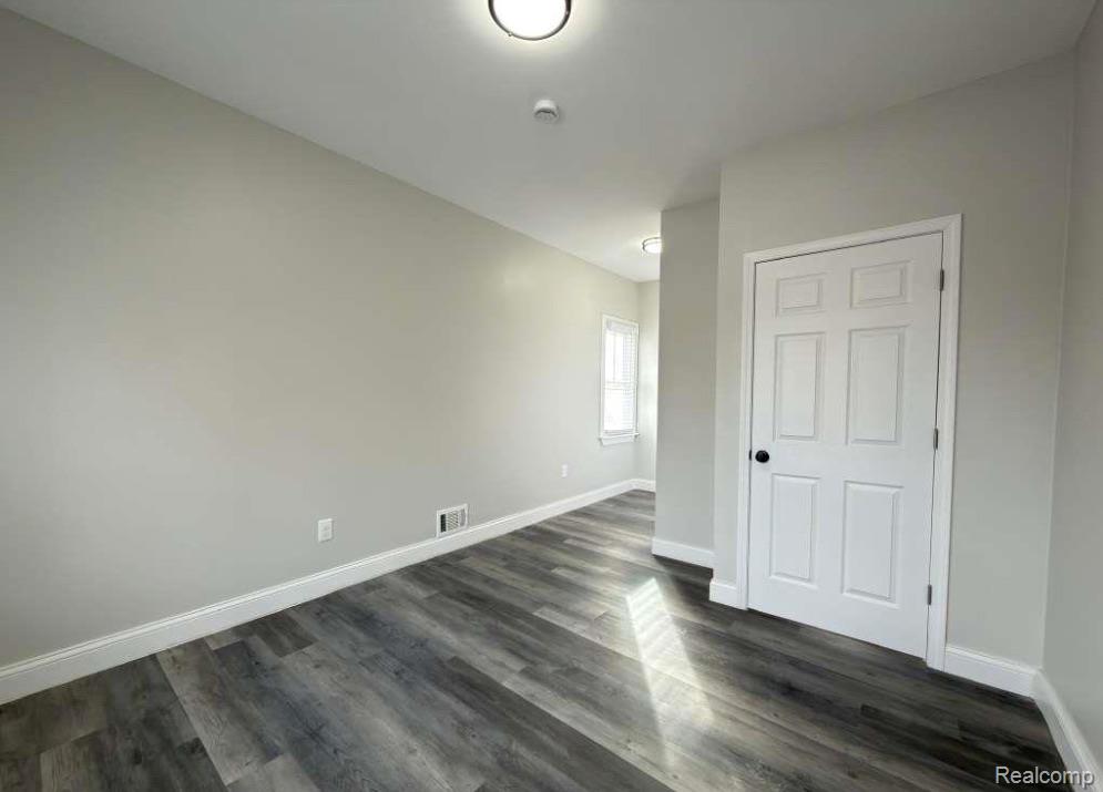 6022 Hazlett Street Property Photo 15