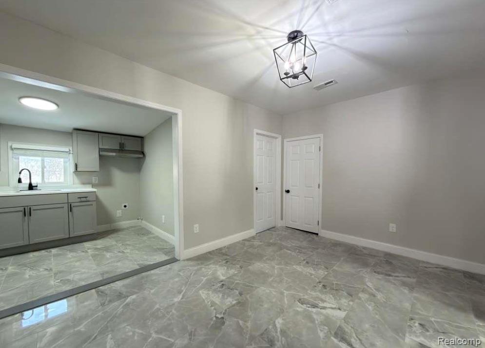 6022 Hazlett Street Property Photo 22
