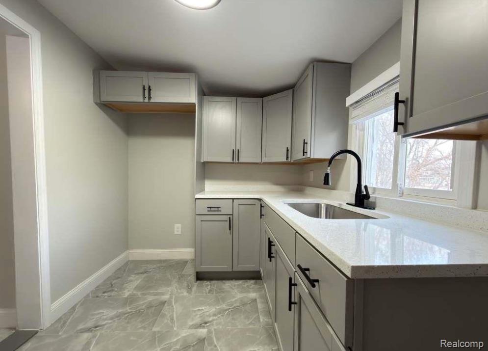 6022 Hazlett Street Property Photo 24