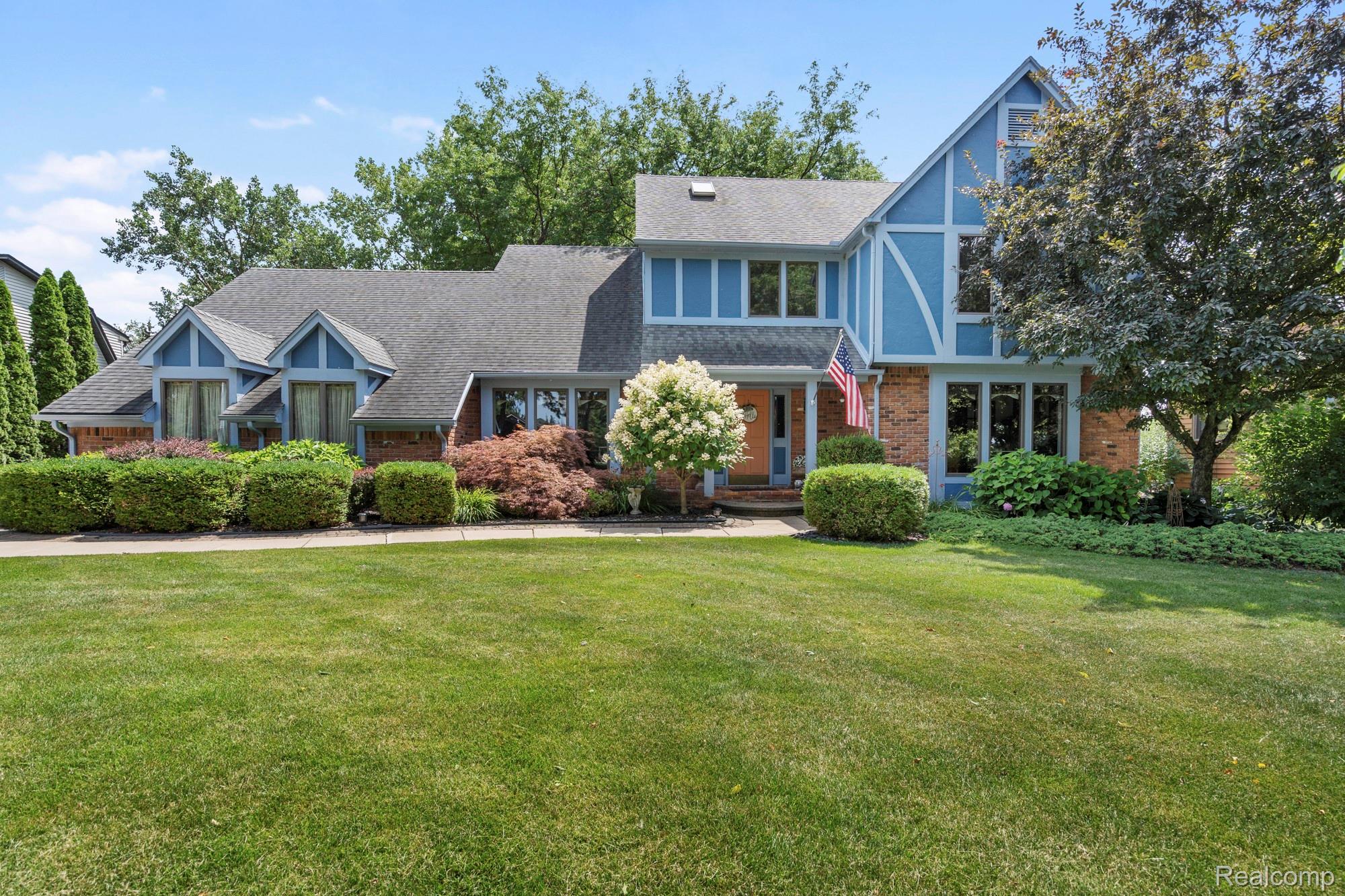 10601 Brodhead Road Property Photo 1