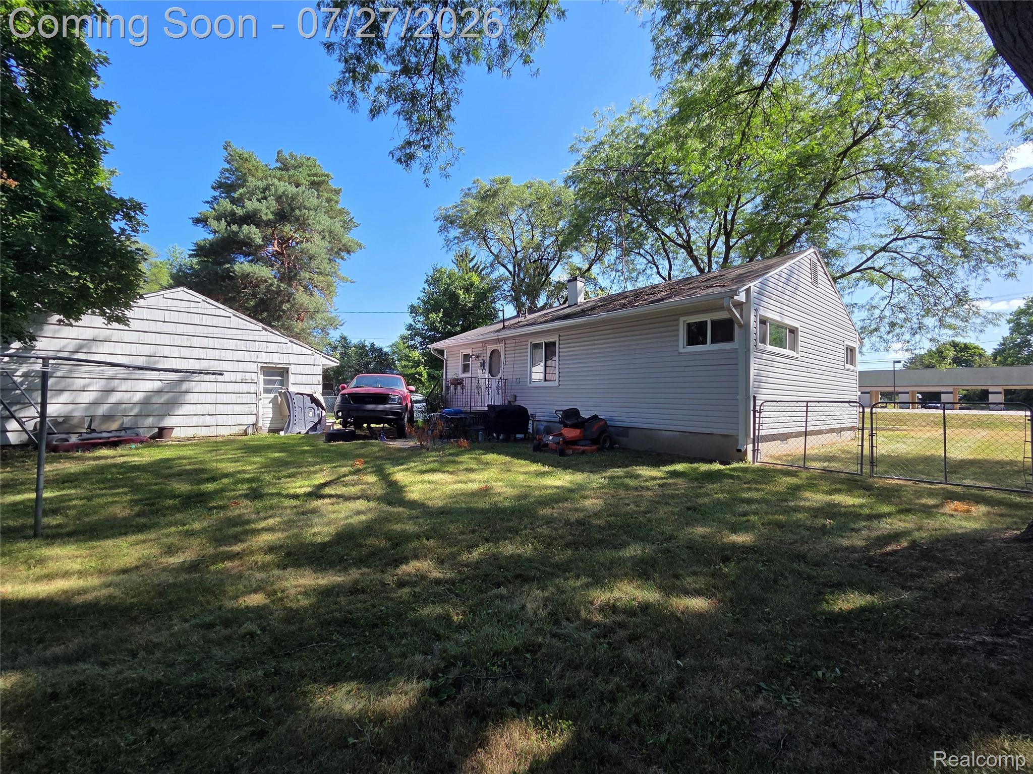 6056 Dort Highway Property Photo 11