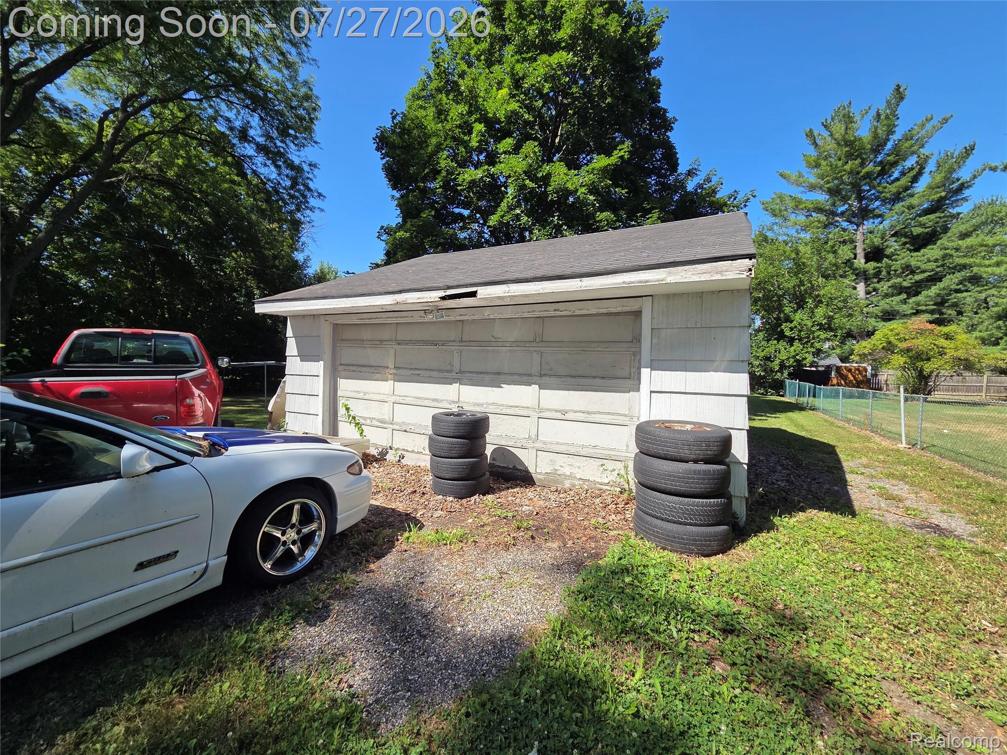 6056 Dort Highway Property Photo 15